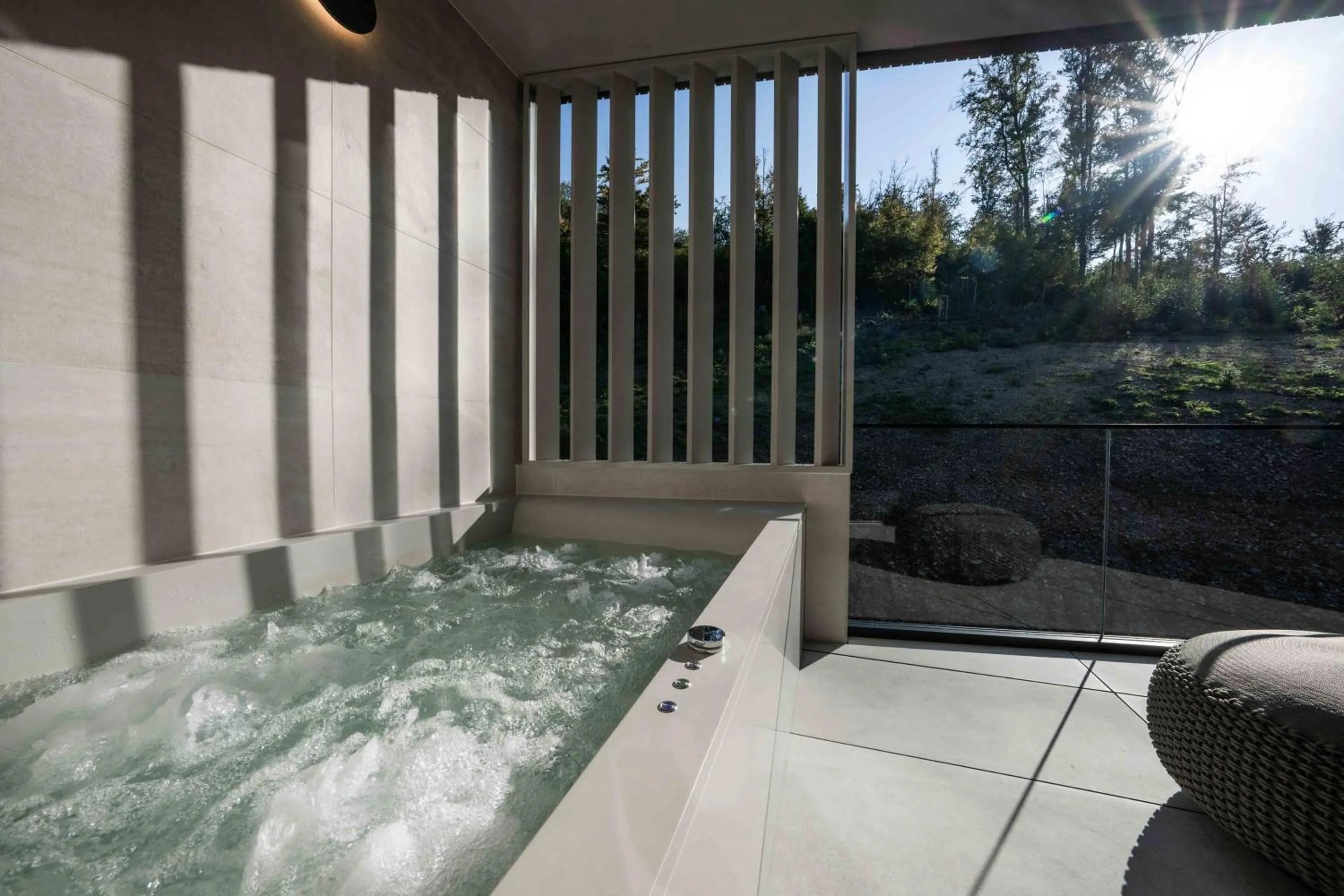 Hot Tub in Hotel & Spa Suiten FreiWerk