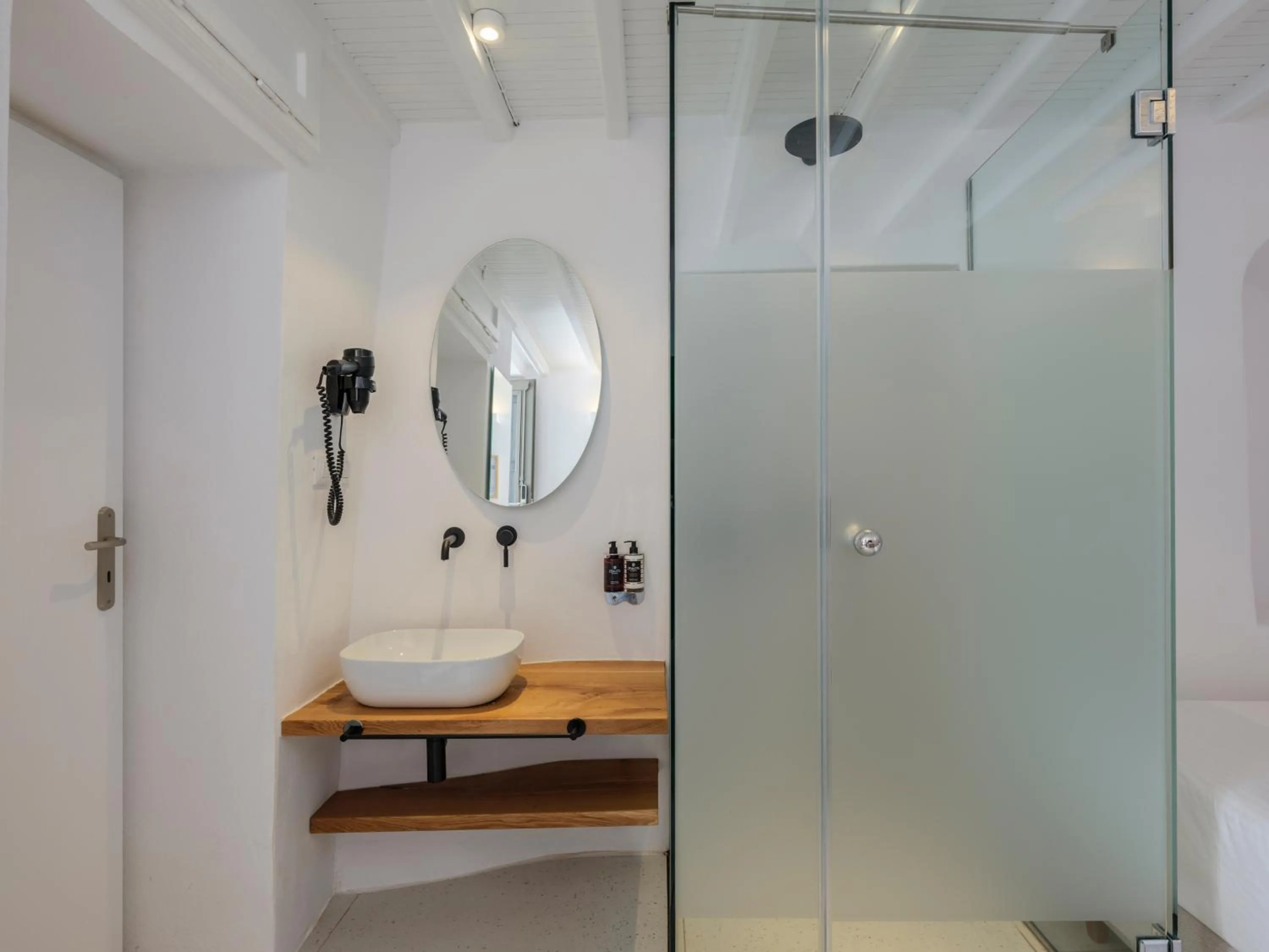 Bathroom in Alana Mykonos