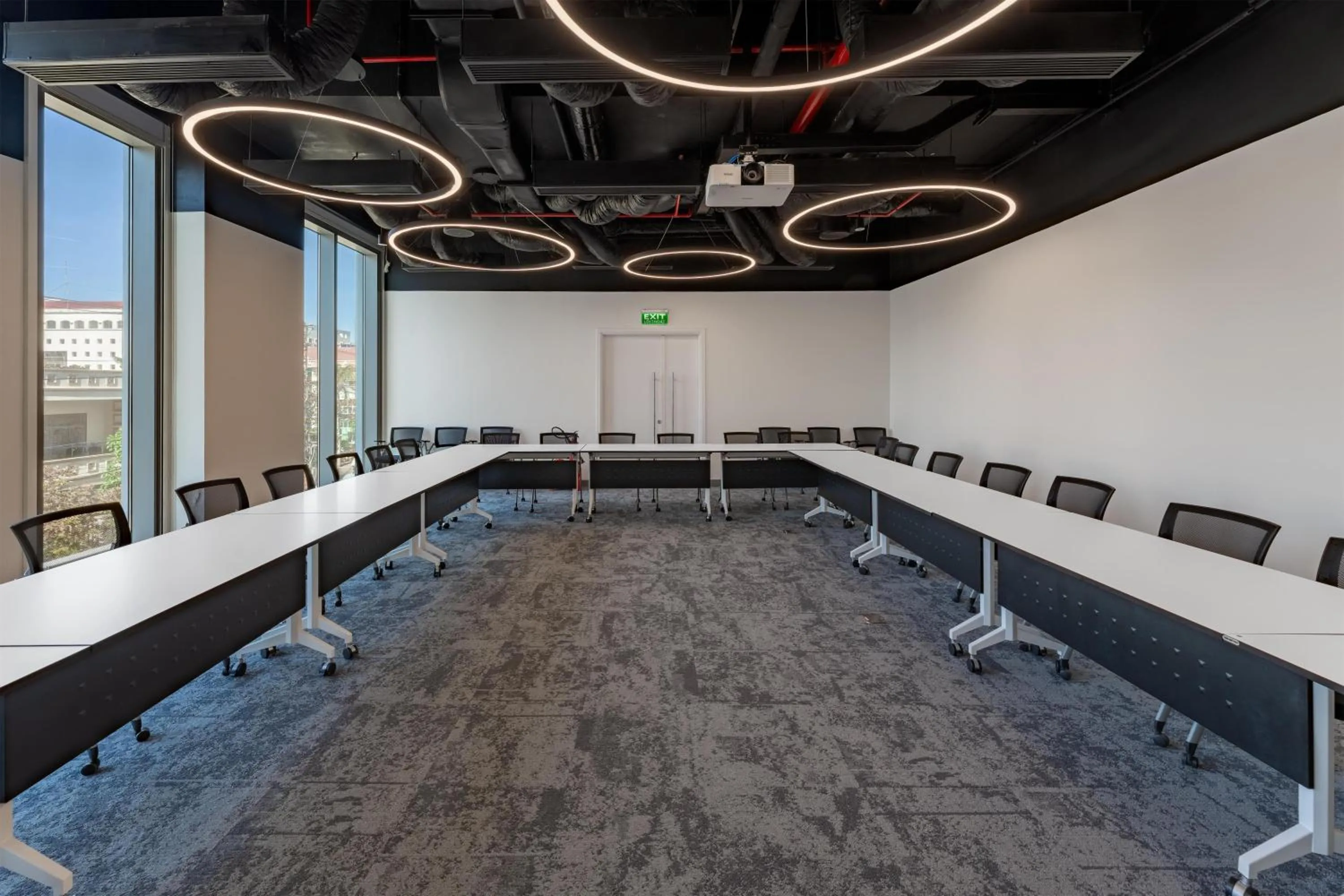 Meeting/conference room in Wink Tuy Hoa Beach, Unscripted by Hyatt - 24 Hours stay