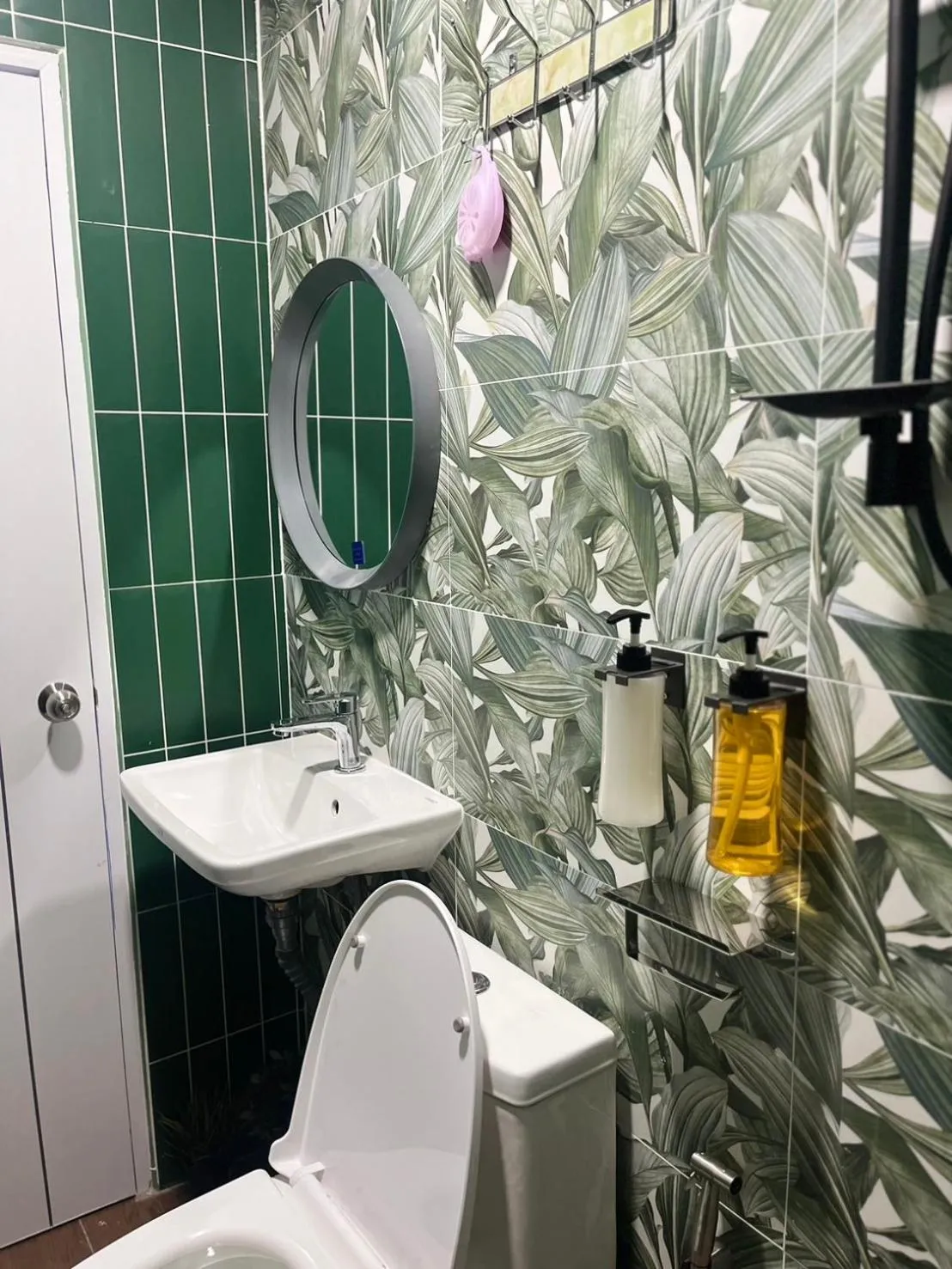 Bathroom in DonMueang station hotel