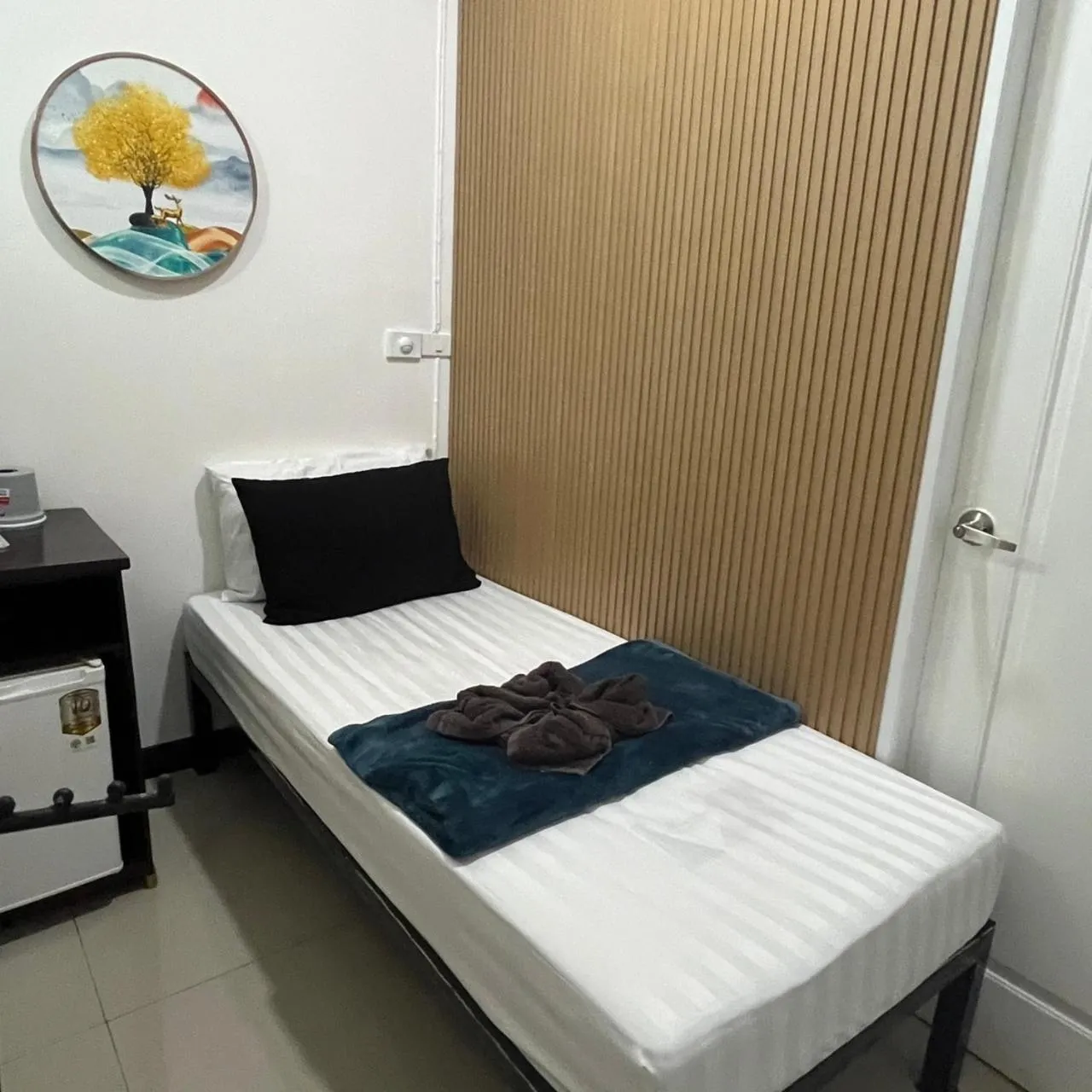 Bed in DonMueang station hotel