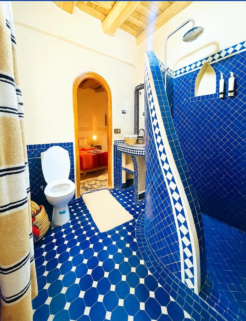 Toilet in Auberge La Fibule Du Dades