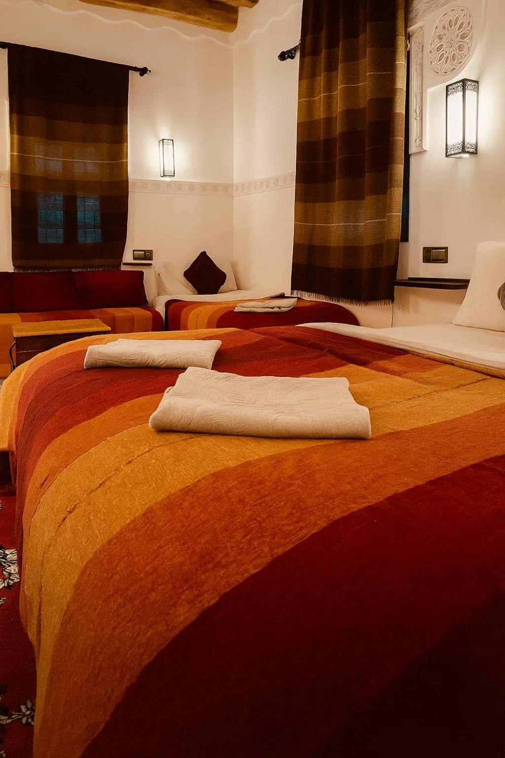 Photo of the whole room, Bed in Auberge La Fibule Du Dades