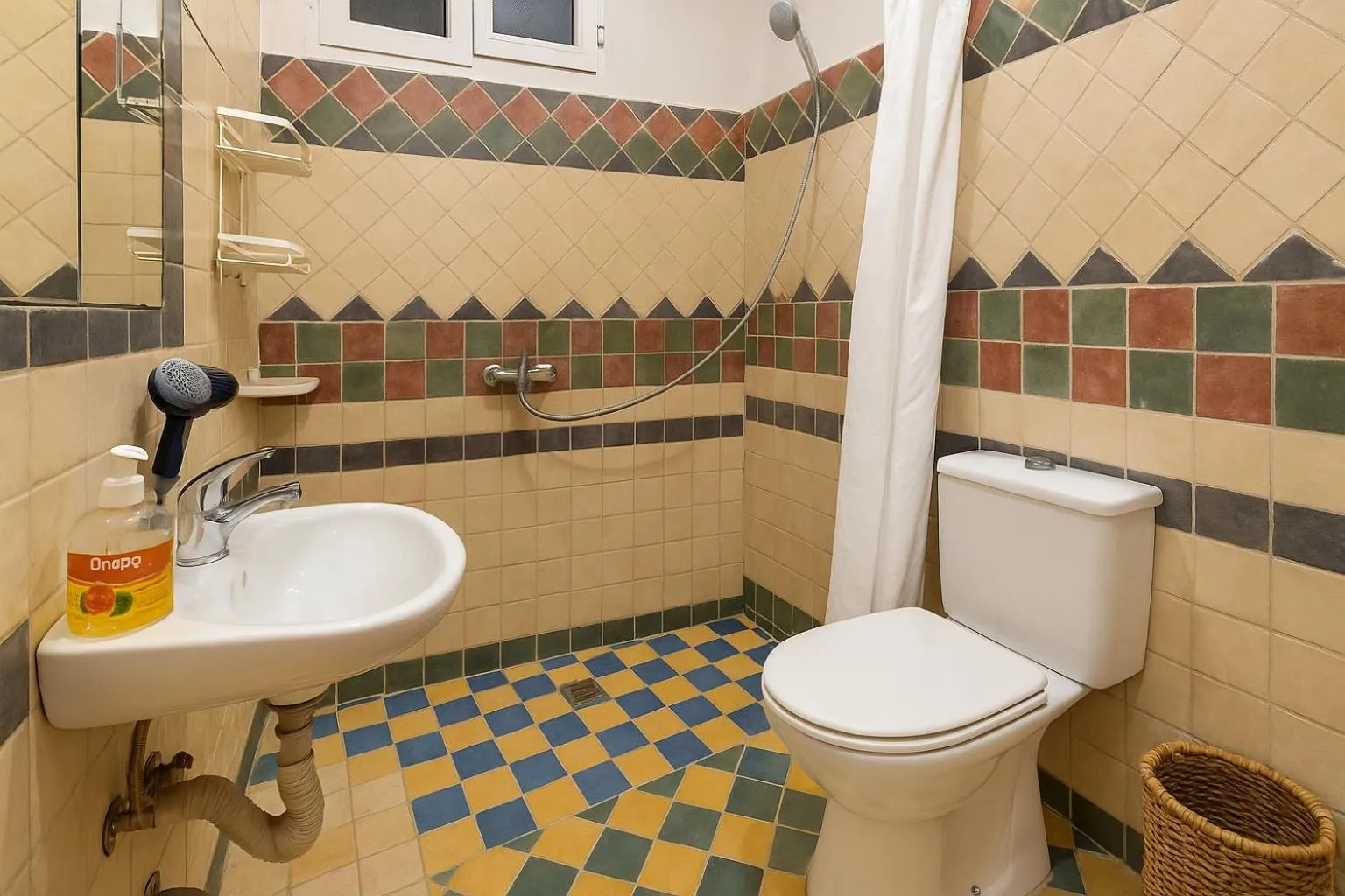 Shower in Auberge La Fibule Du Dades