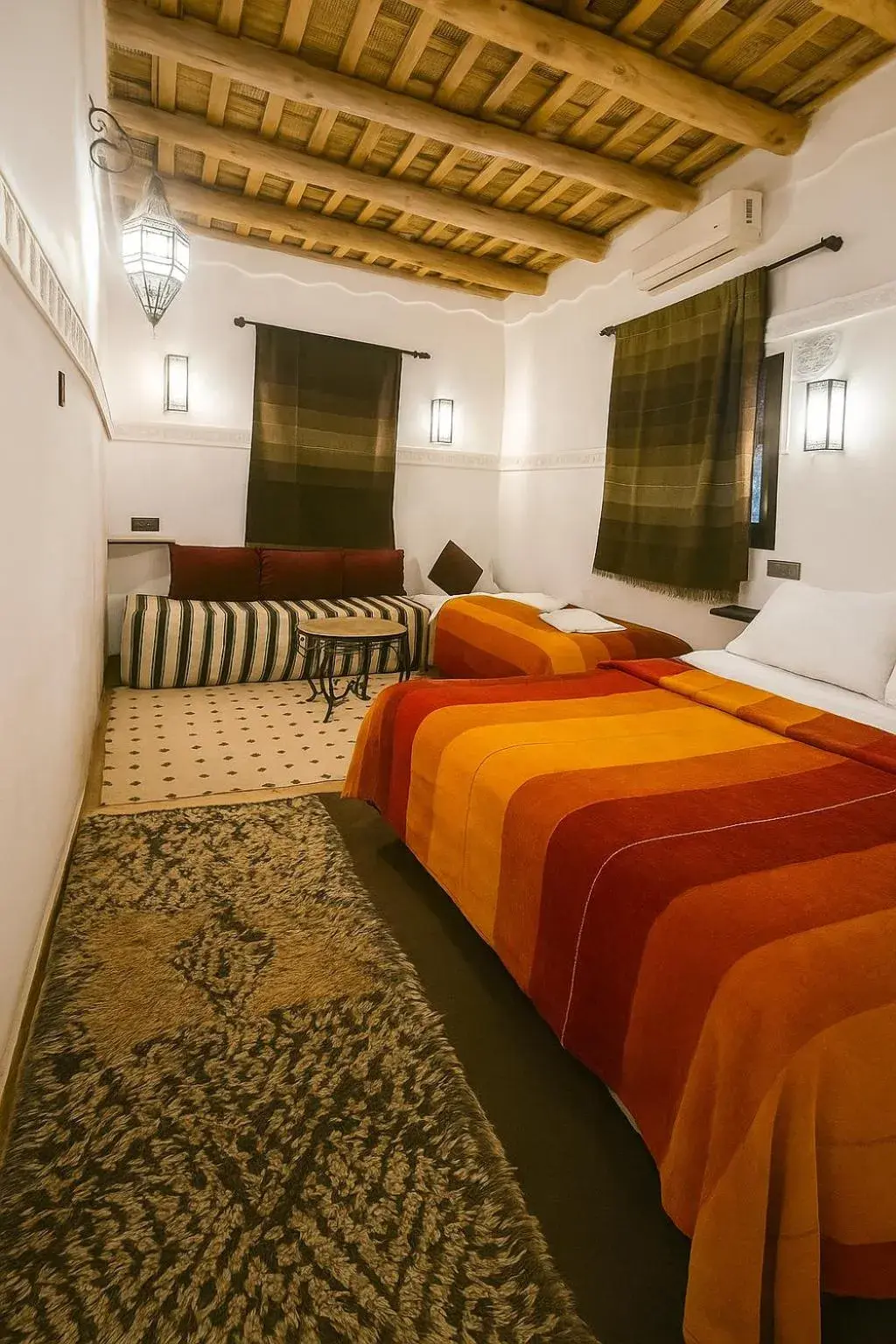 Basic Triple Room in Auberge La Fibule Du Dades Basic Triple Room in Auberge La Fibule Du Dades