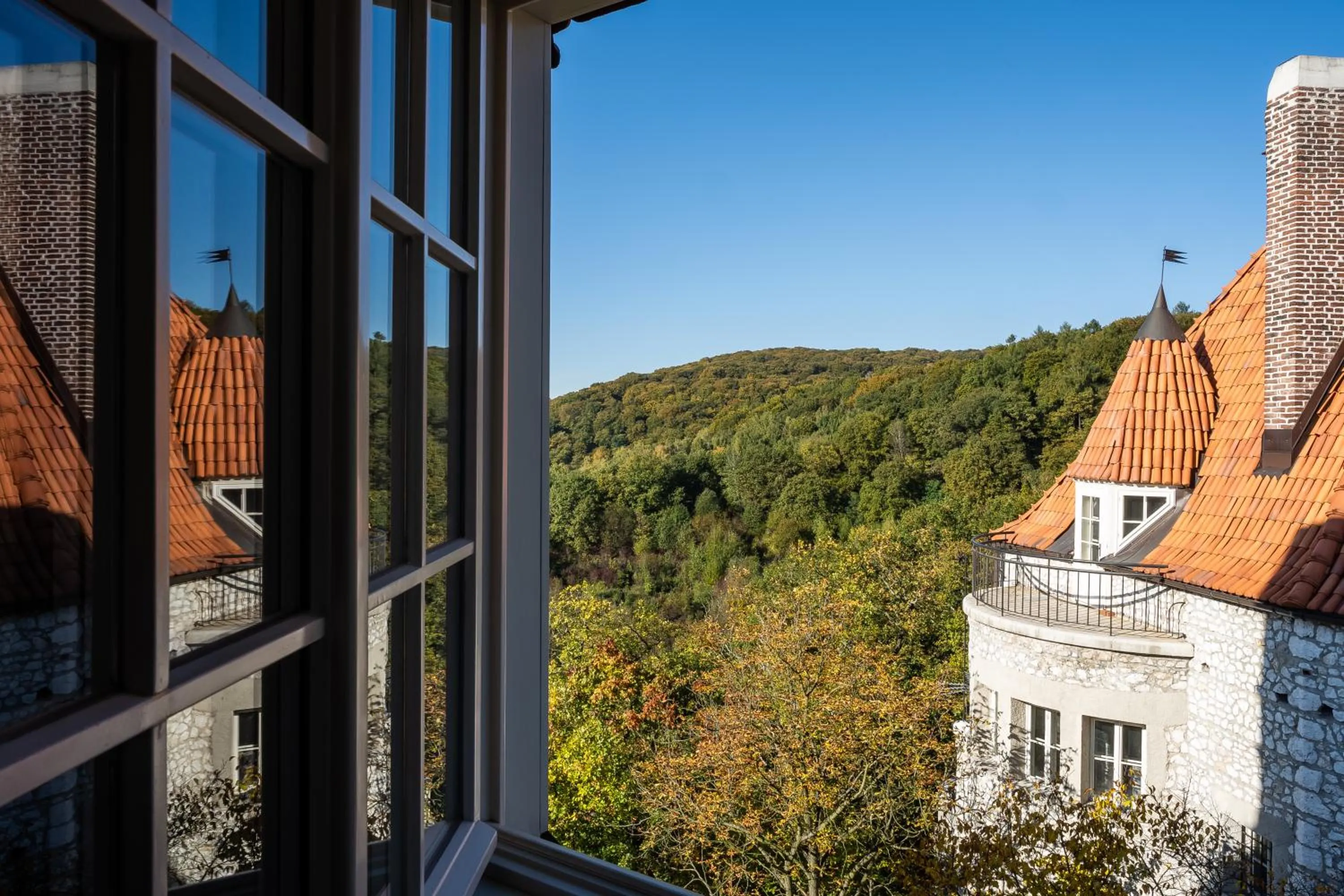 Text overlay in Zinar Castle