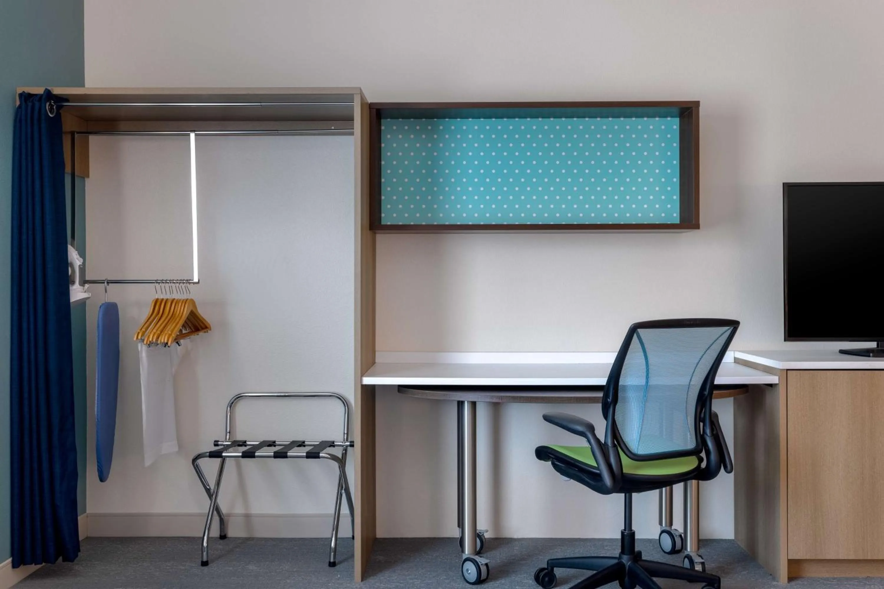 Bedroom in Home2 Suites By Hilton Brownwood