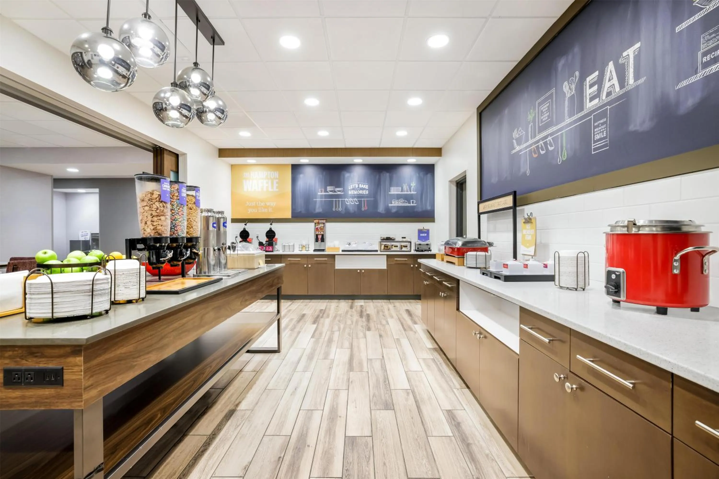 Breakfast in Hampton Inn Fort Myers Downtown