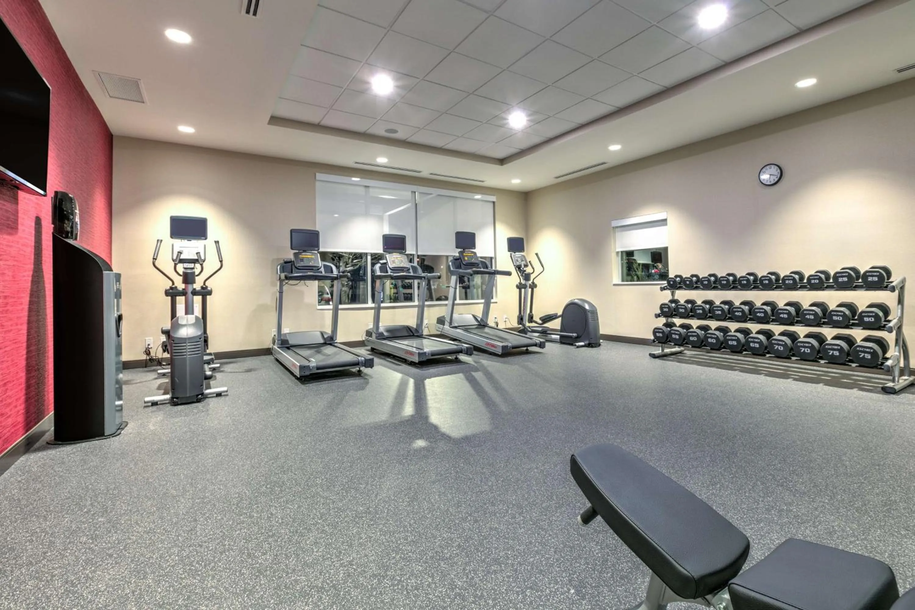 Fitness centre/facilities in Home2 Suites By Hilton Tulsa Airport