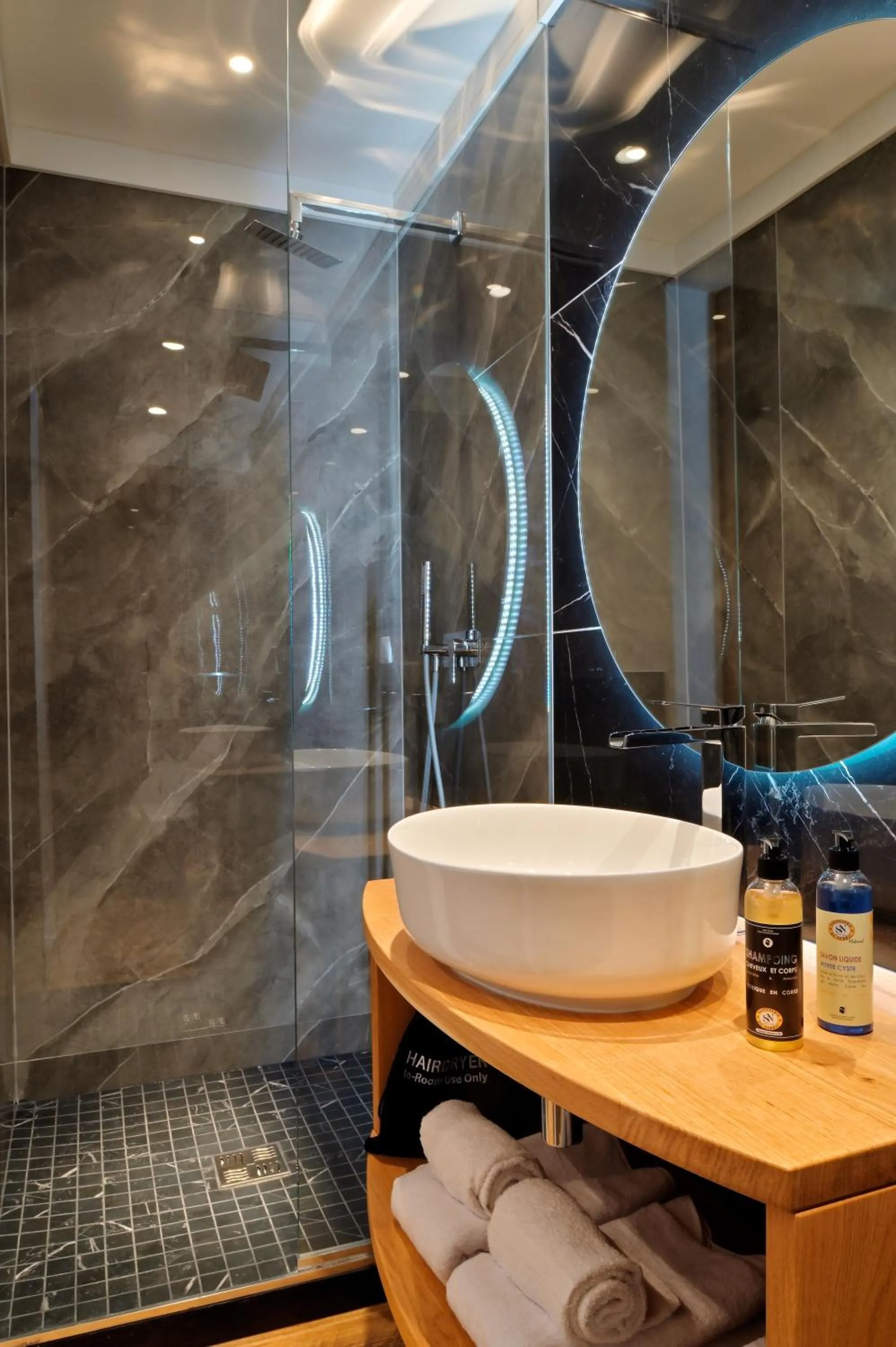 Shower in HOTEL SAINT ROCH