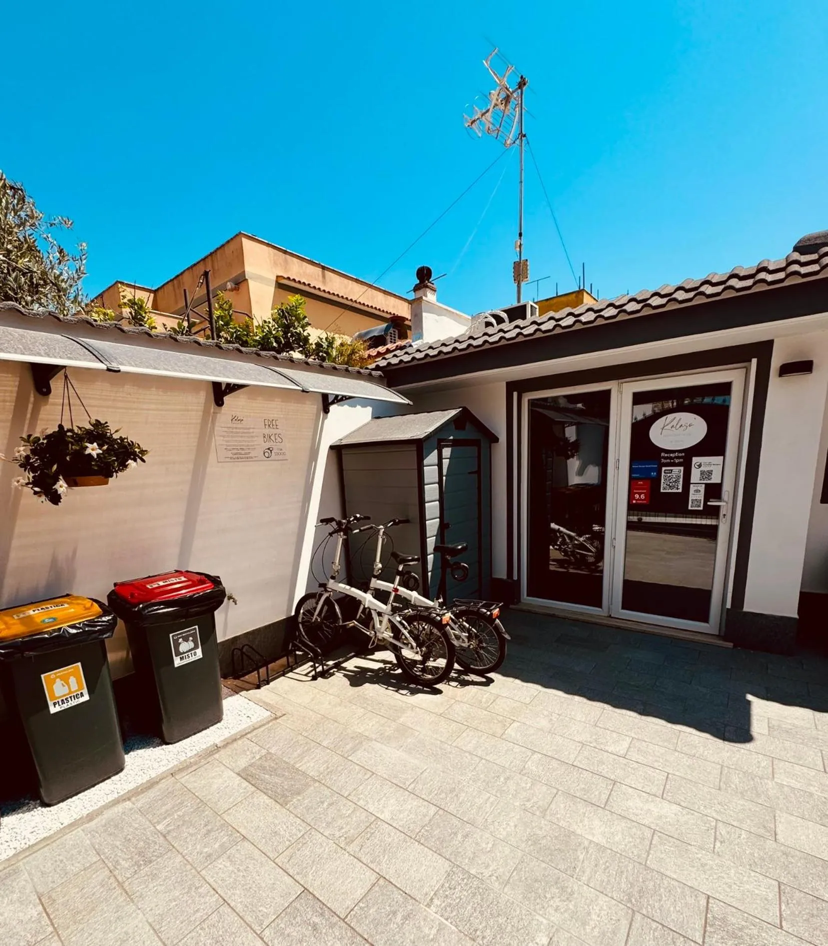 Lobby or reception in Kalasó Design Guest House - Rome Airport