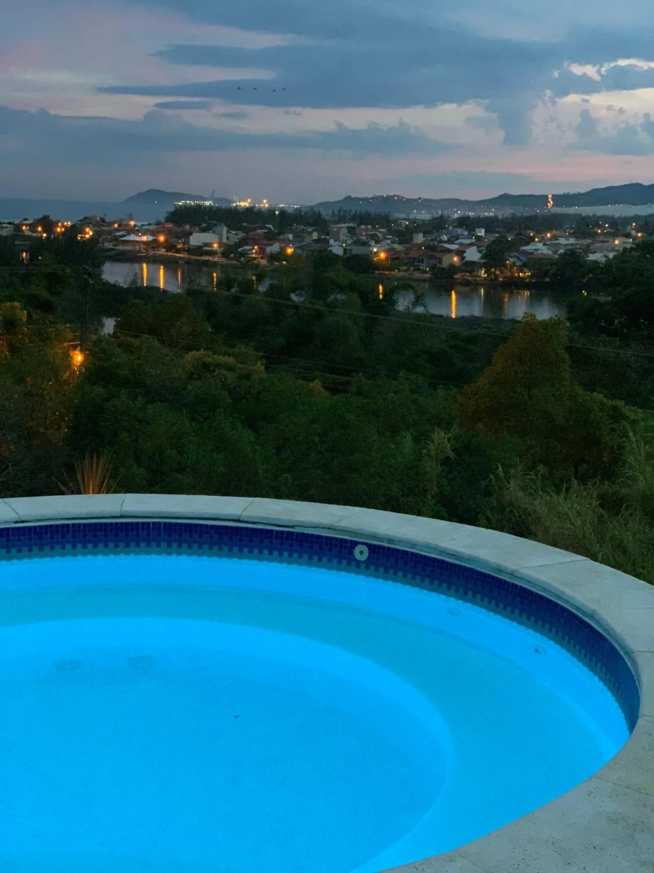 Nearby landmark in Chalés e Bangalôs Ibiraquera