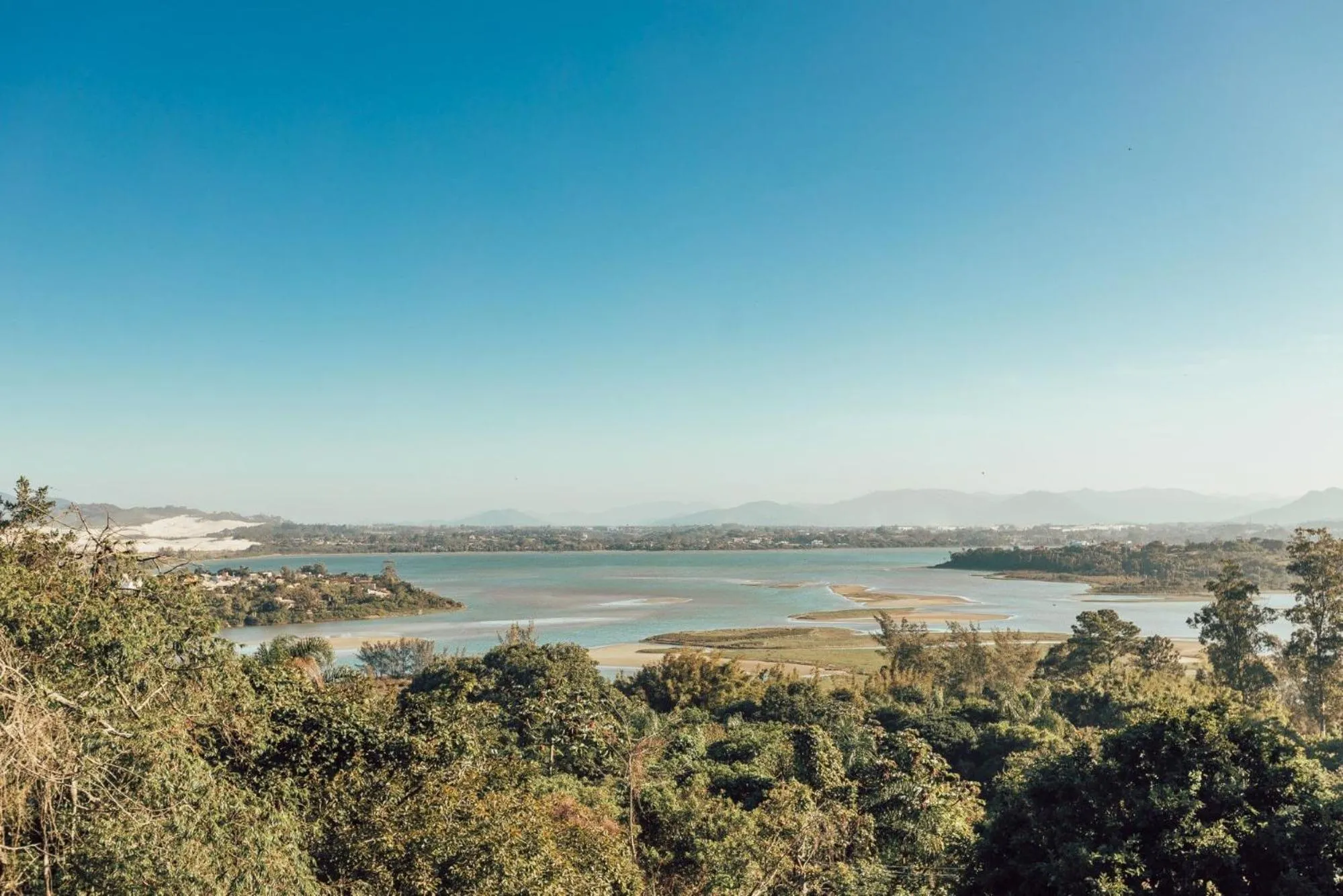 Garden view in Chalés e Bangalôs Ibiraquera