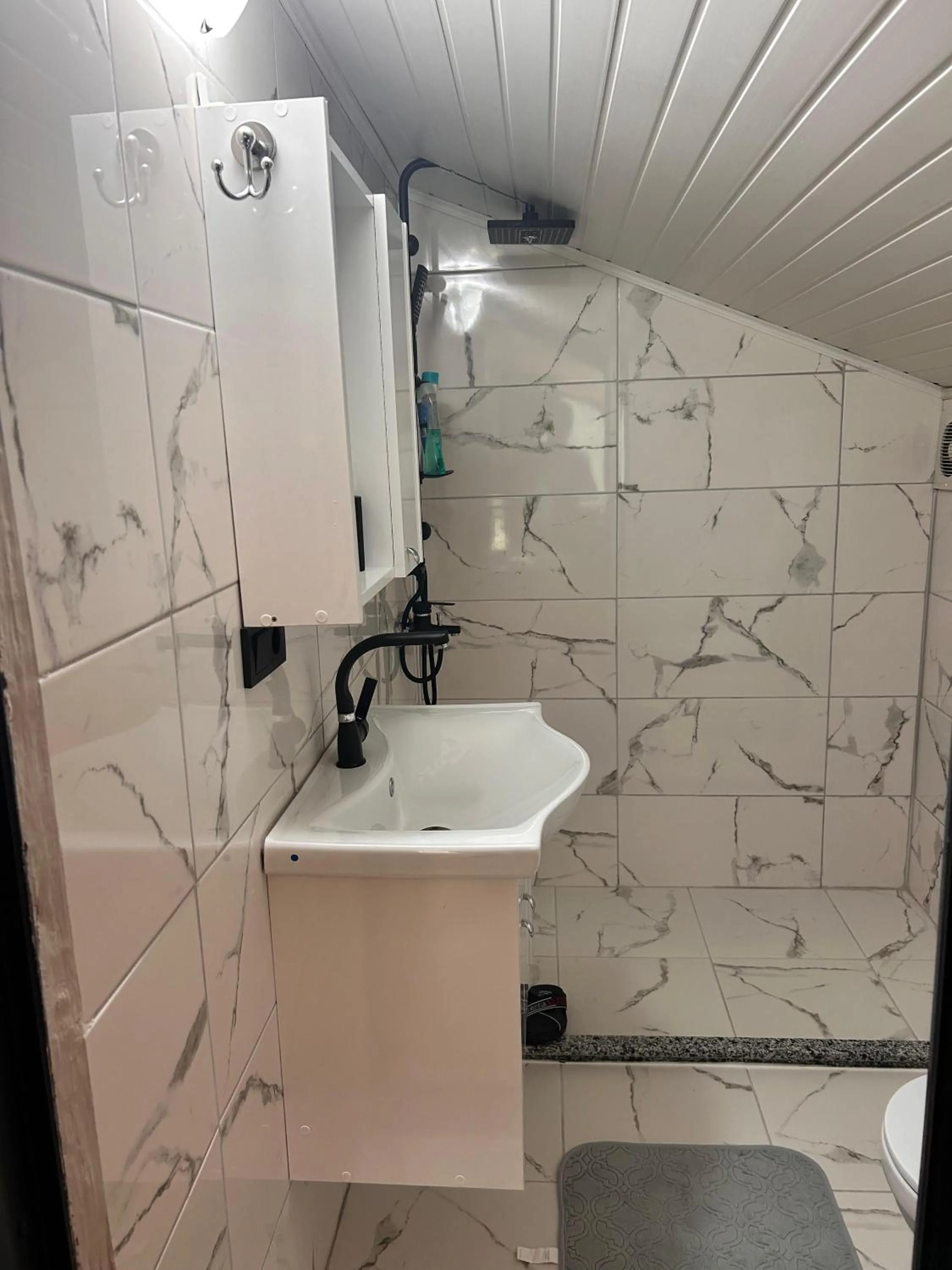 Meydan Şelale Dağ Evi