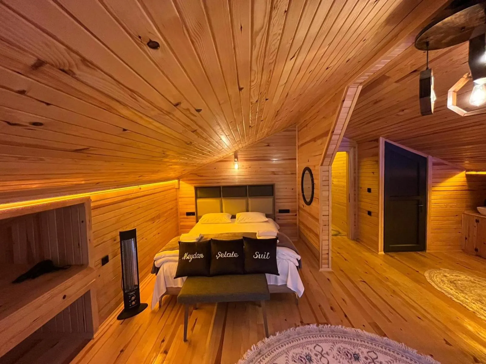 Bed in Meydan Şelale Dağ Evi