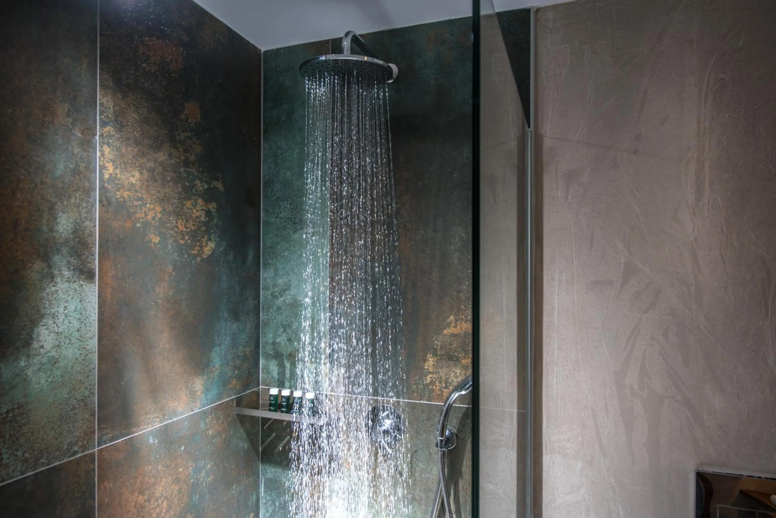 Shower in San Antonio Boutique Hotel & Spa - Adults Only