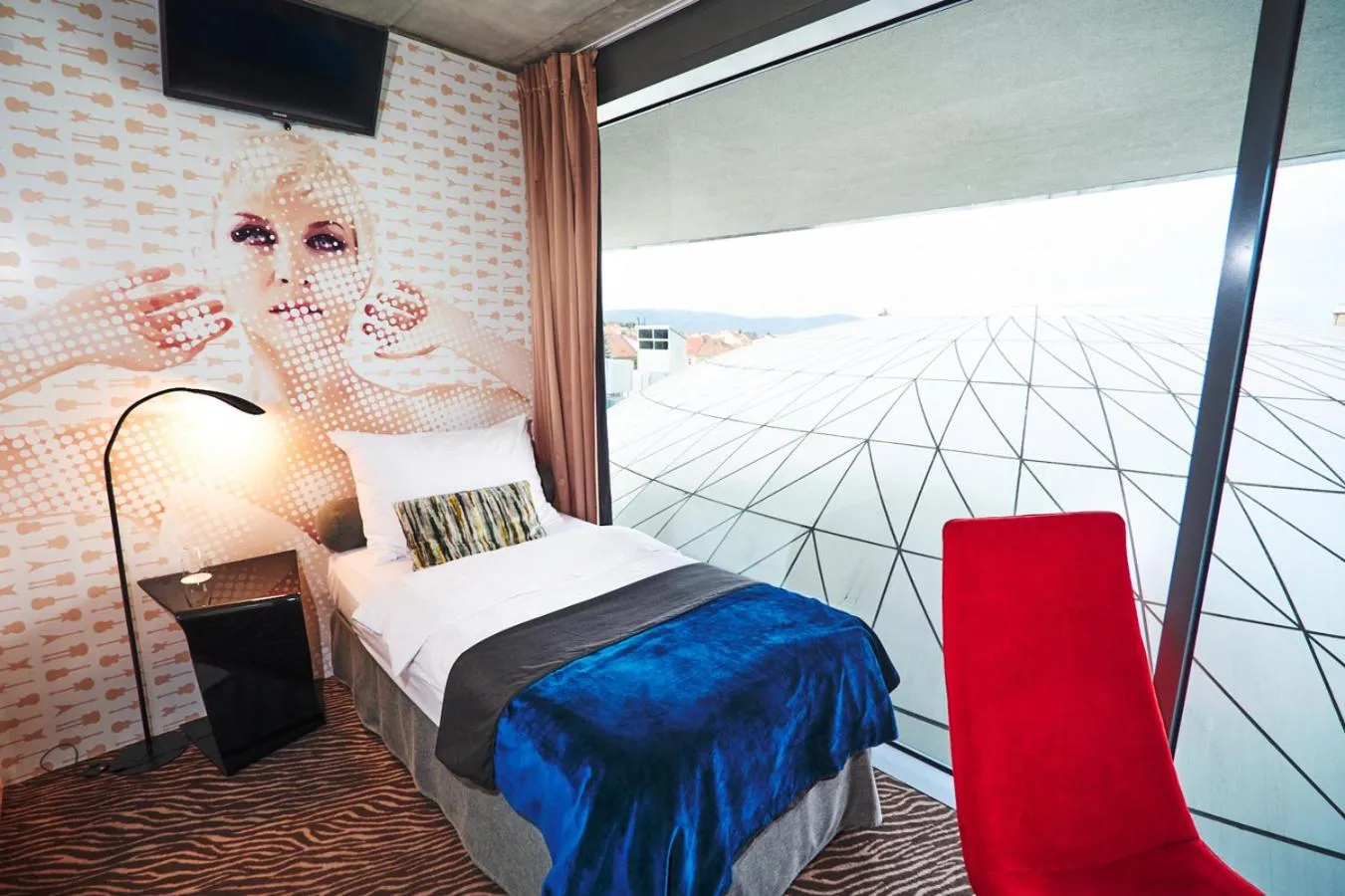 Bedroom, Bed in SONO hotel