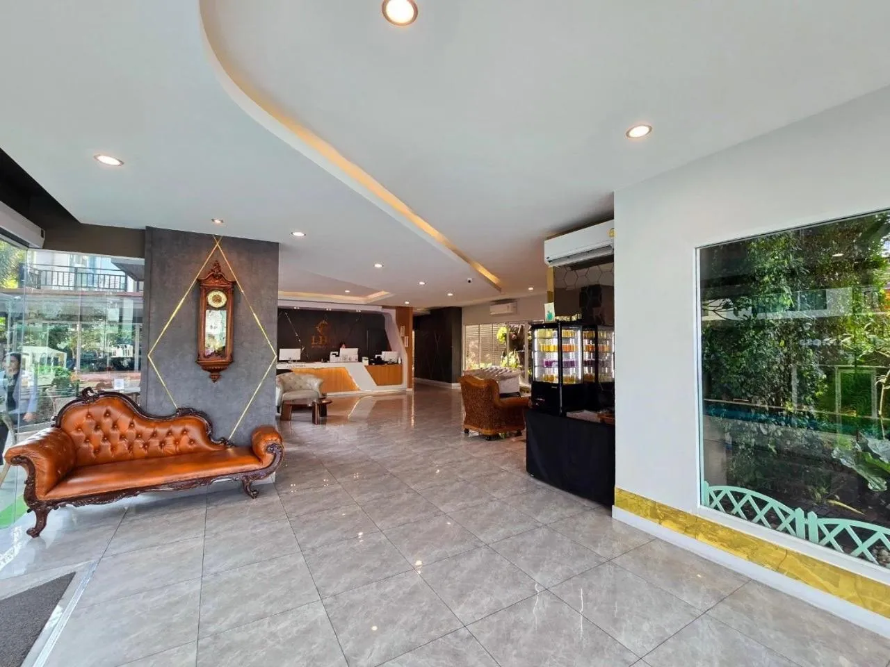 Seating area in LHC HOTEL AND RESORT