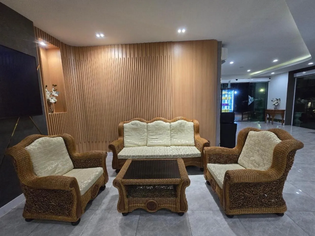 Living room in LHC HOTEL AND RESORT