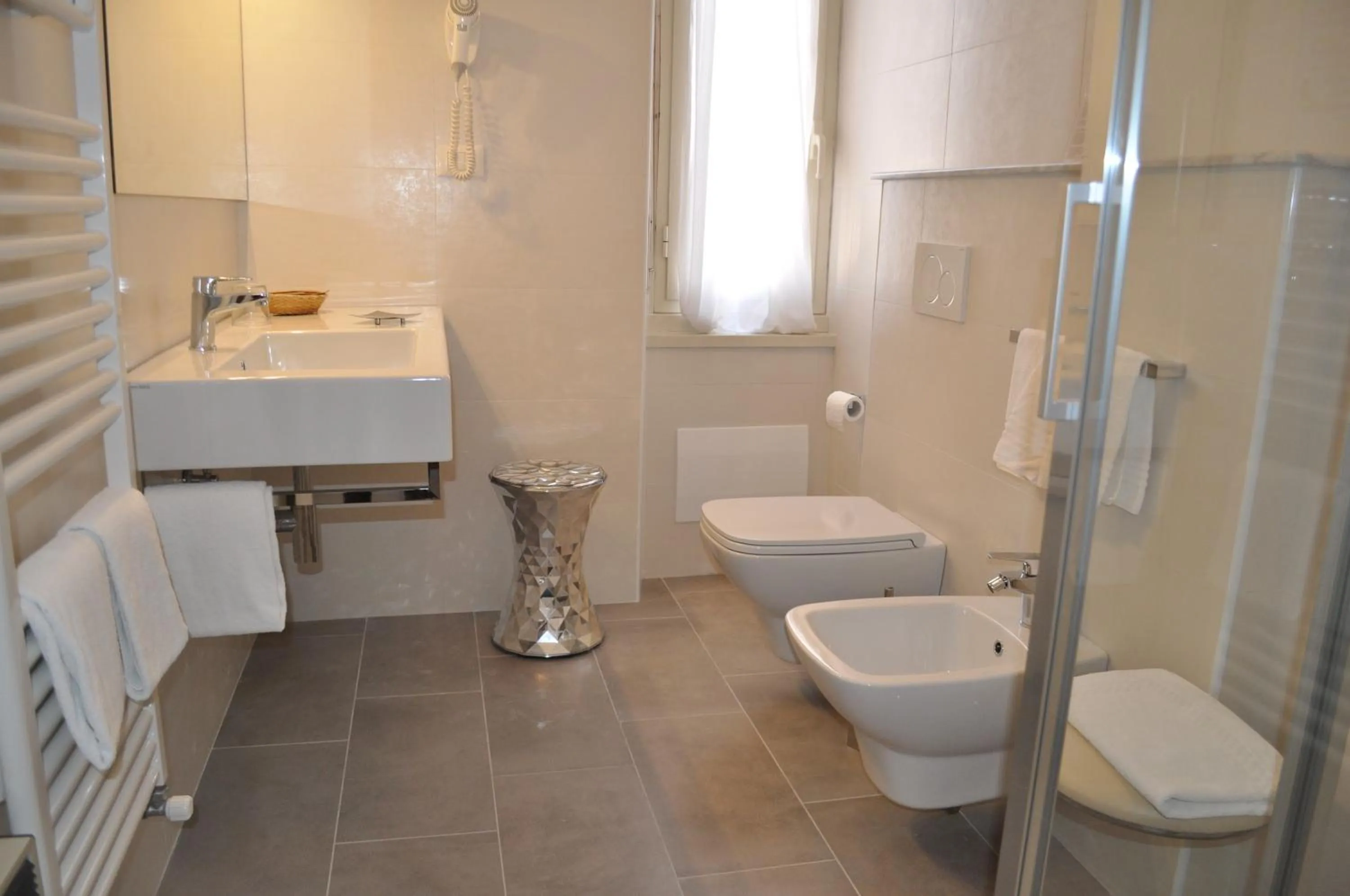 Bathroom in Hotel Boncardo