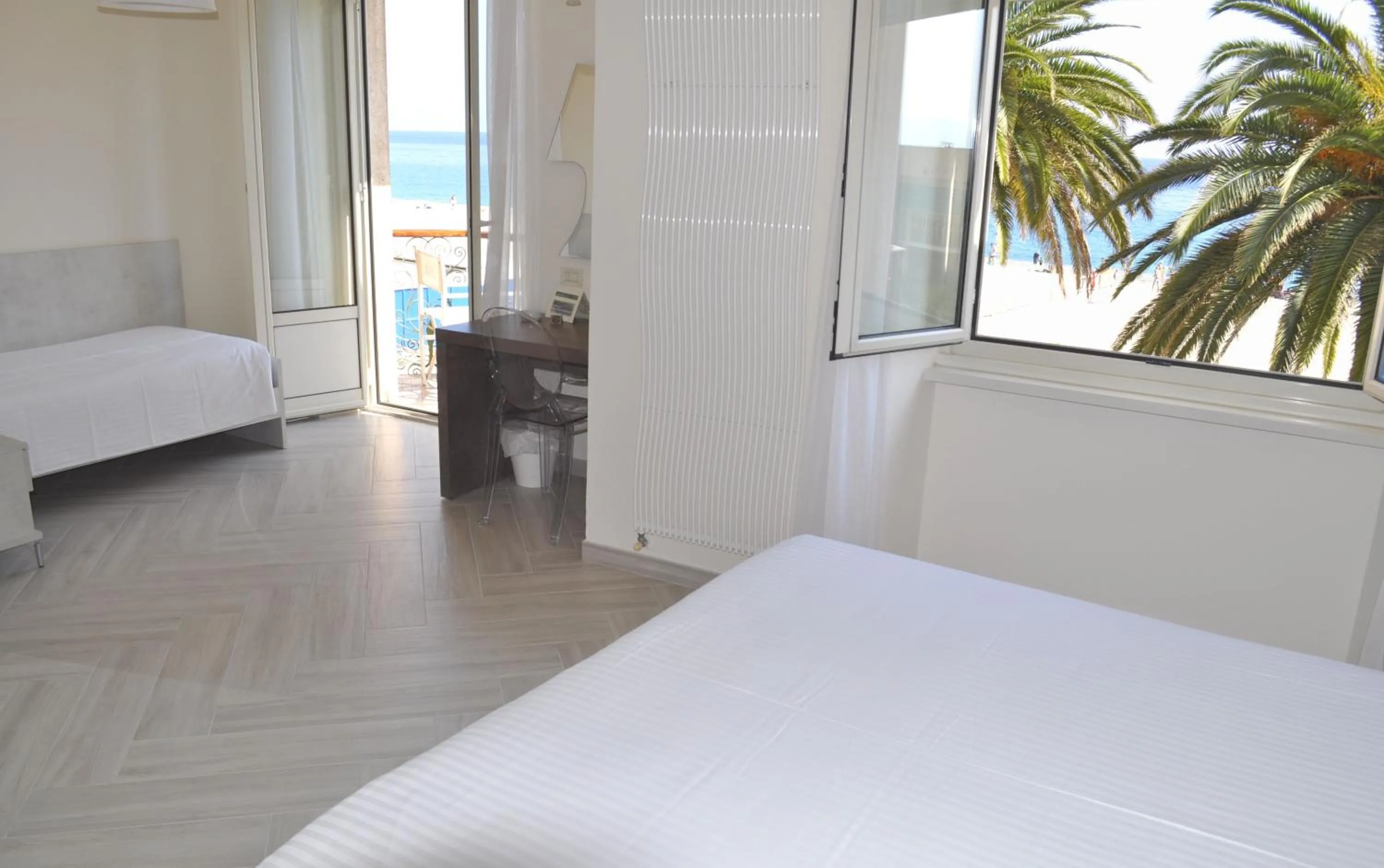 Bed in Hotel Boncardo