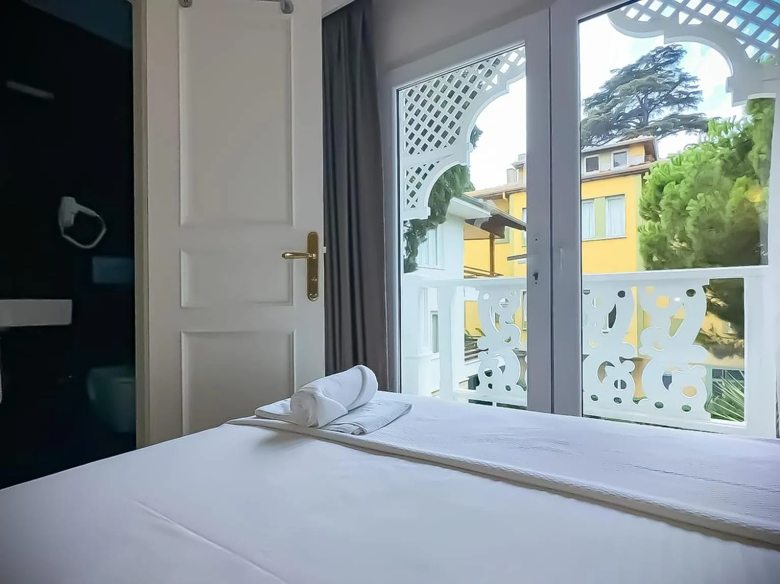 hi HOTEL IVY BÜYÜKADA