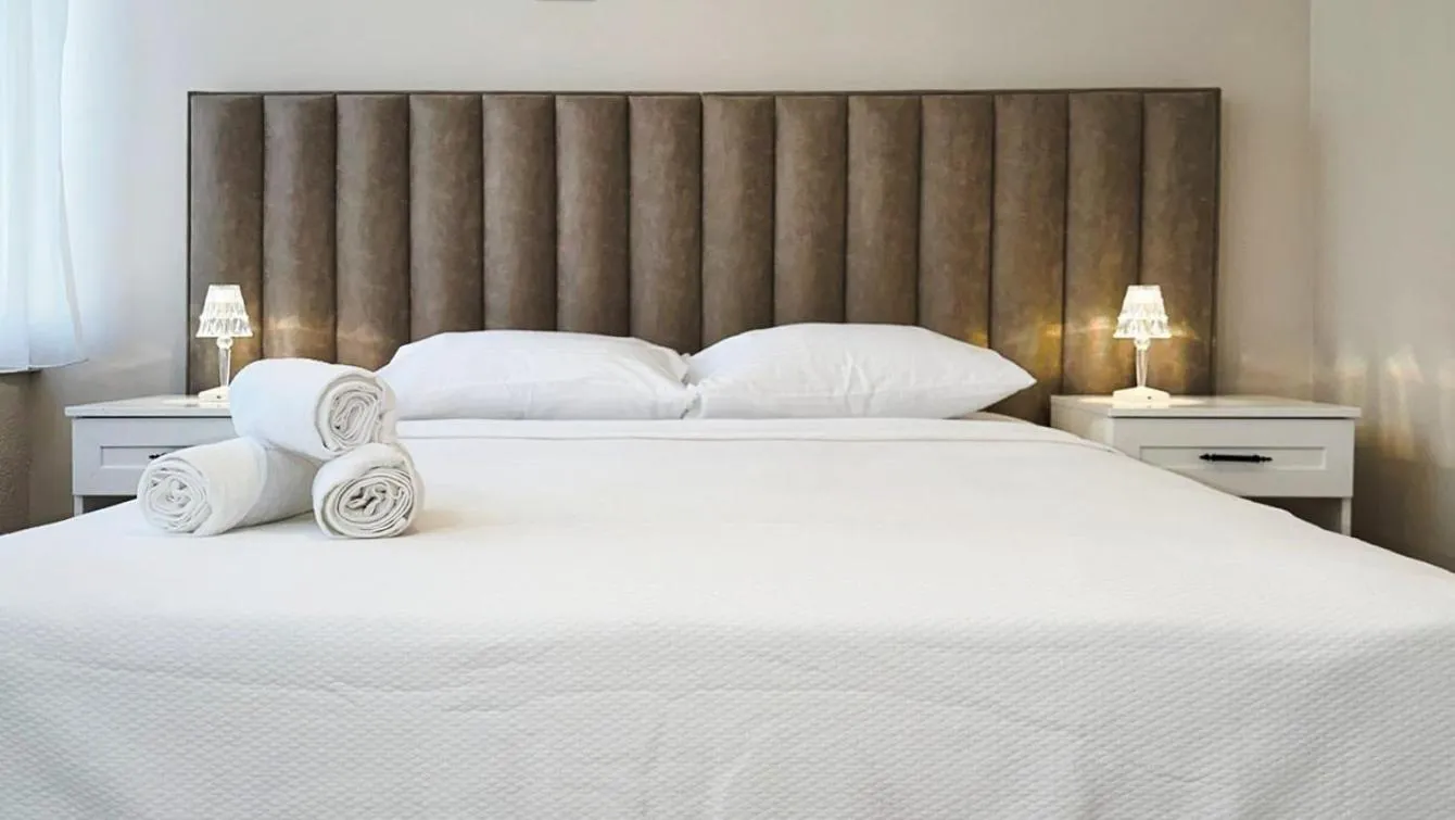 hi HOTEL IVY BÜYÜKADA