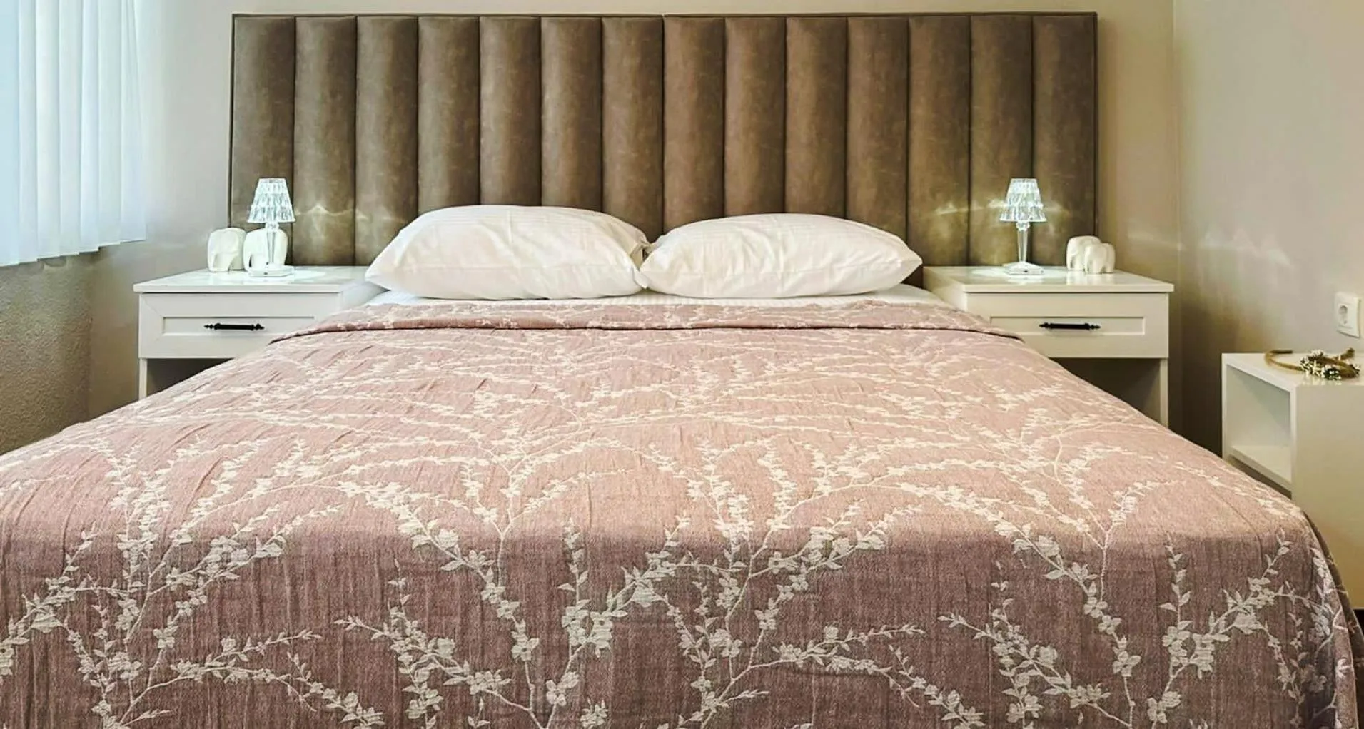 hi HOTEL IVY BÜYÜKADA