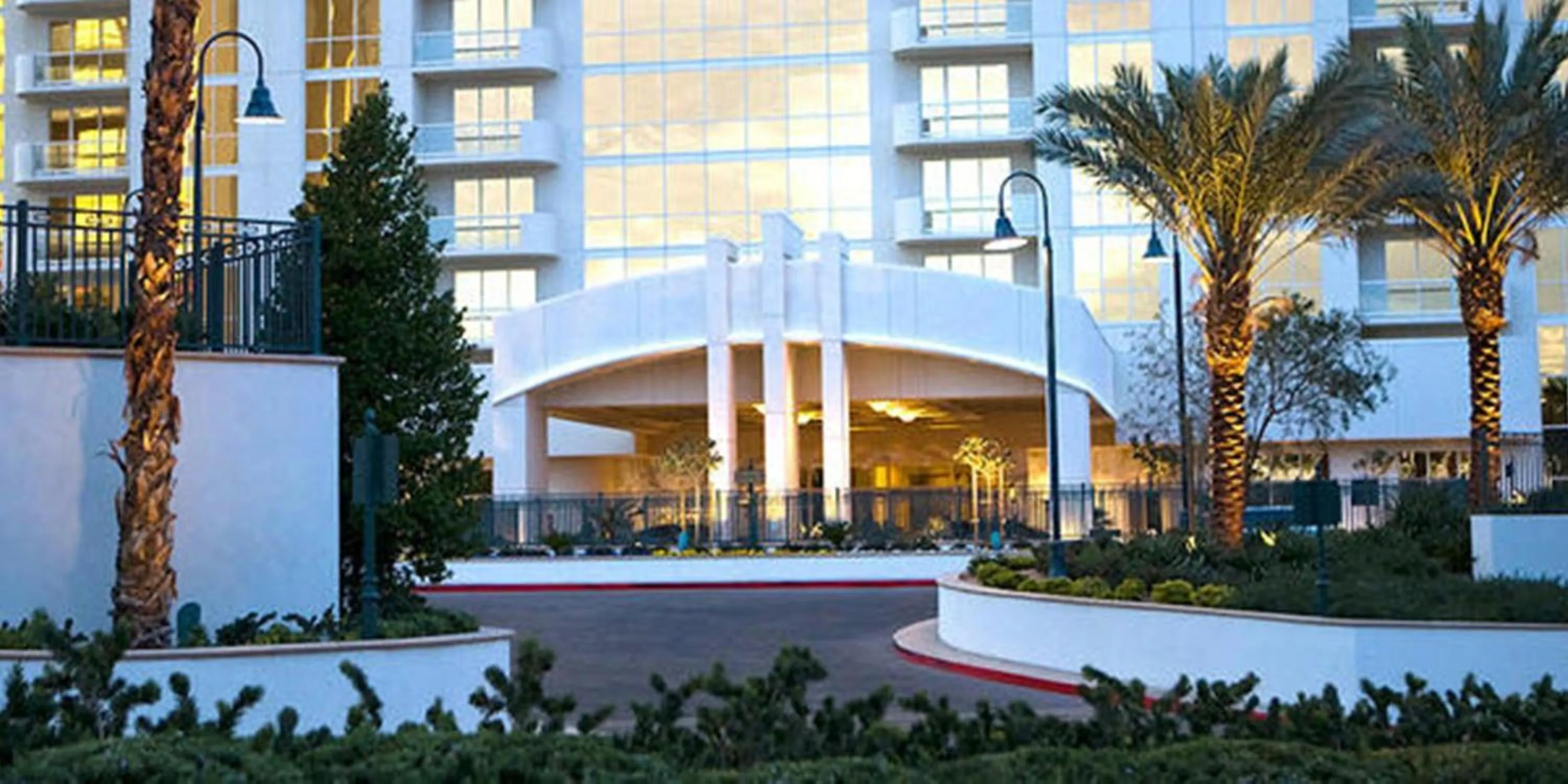 Facade/entrance in Jet Luxury at The Signature Condo Hotel