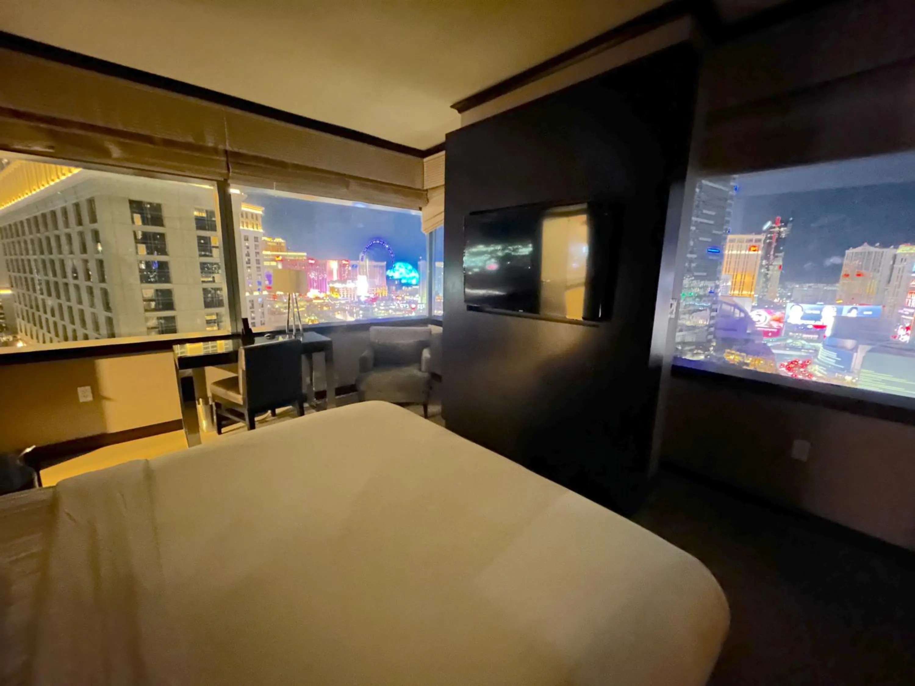 Bed in Jet Luxury at The Vdara