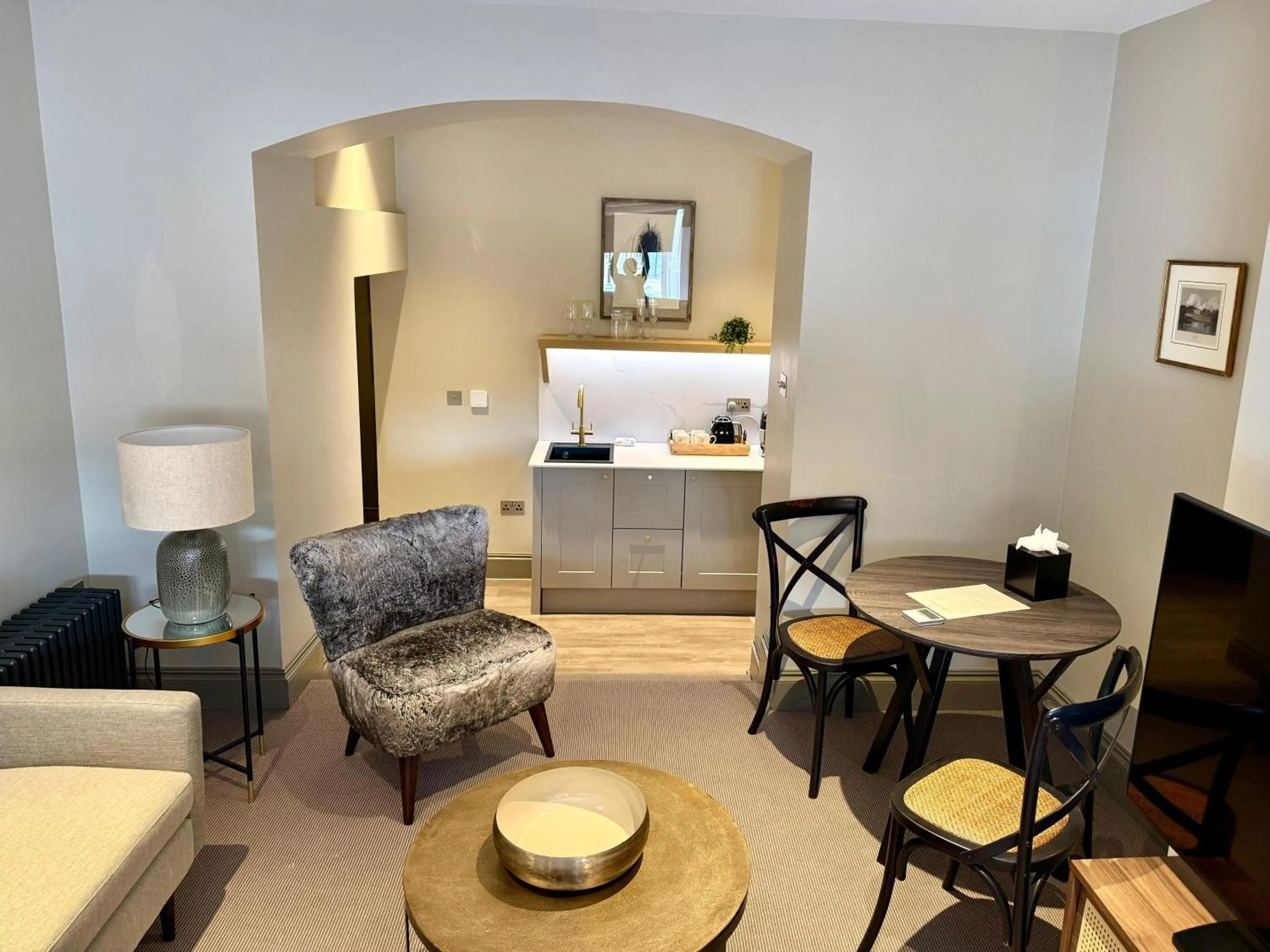 Living room in Bailiffgate Hotel