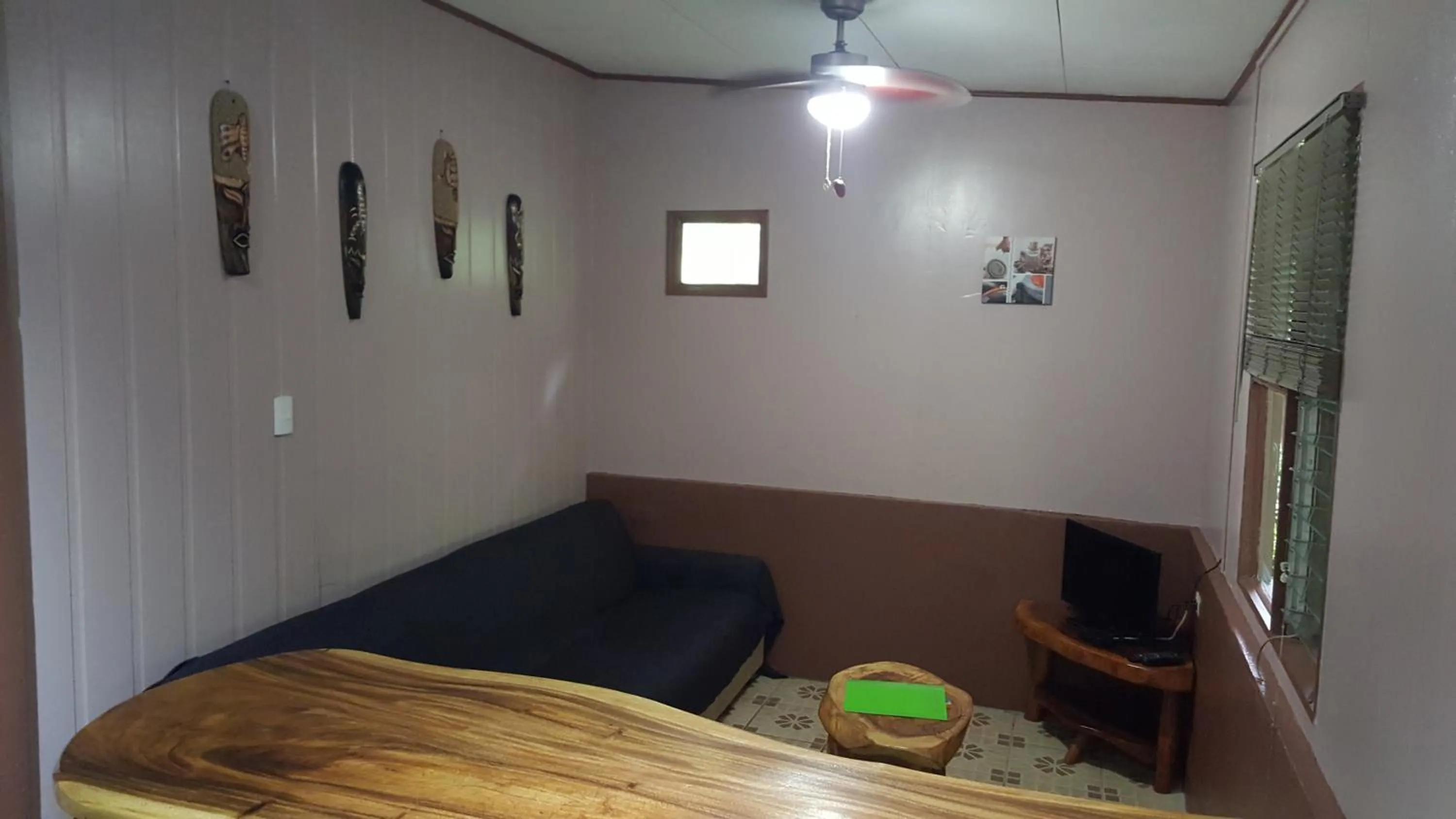 Living room, Bed in Hotel El Colibri Rojo