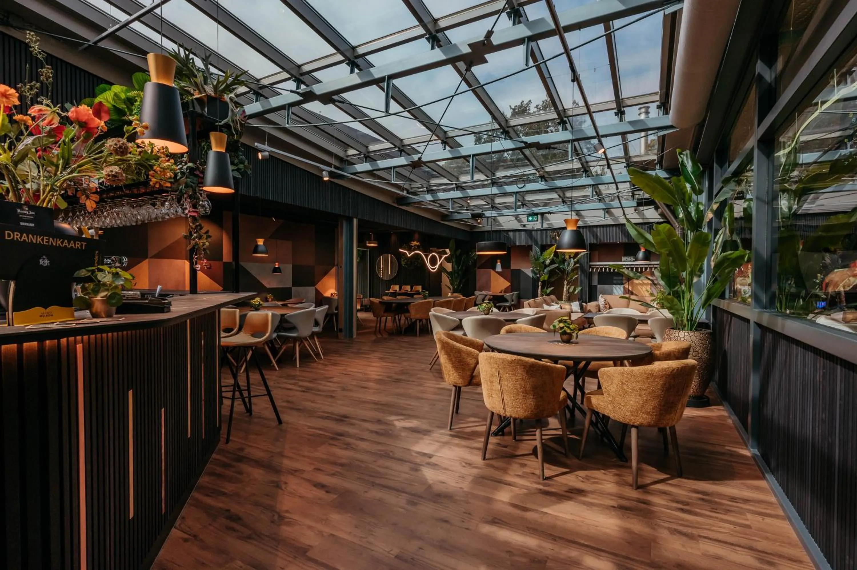 Bowling in Hotel Mitland