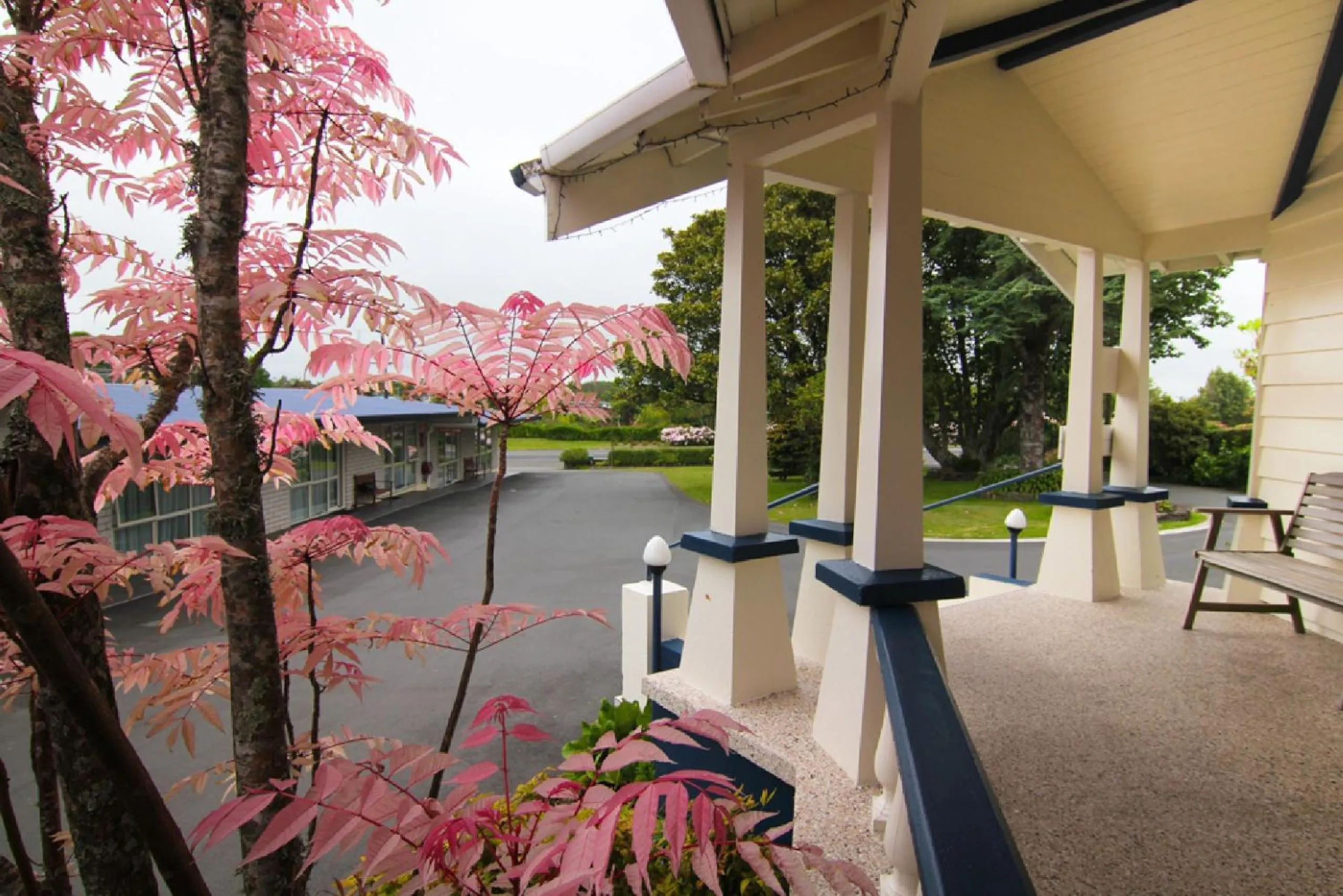 Facade/entrance in Broadway Lodge Motel