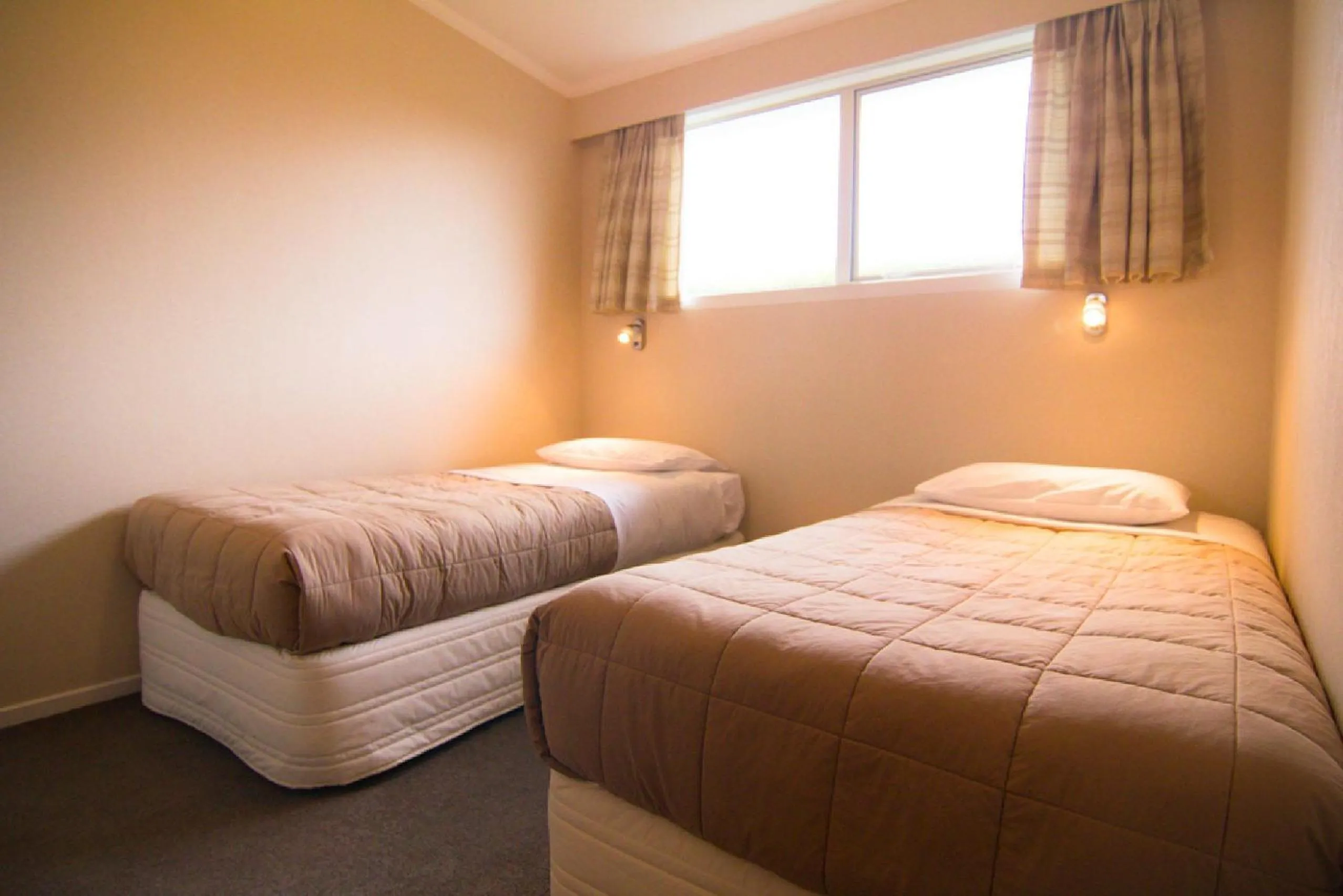 Bedroom in Broadway Lodge Motel