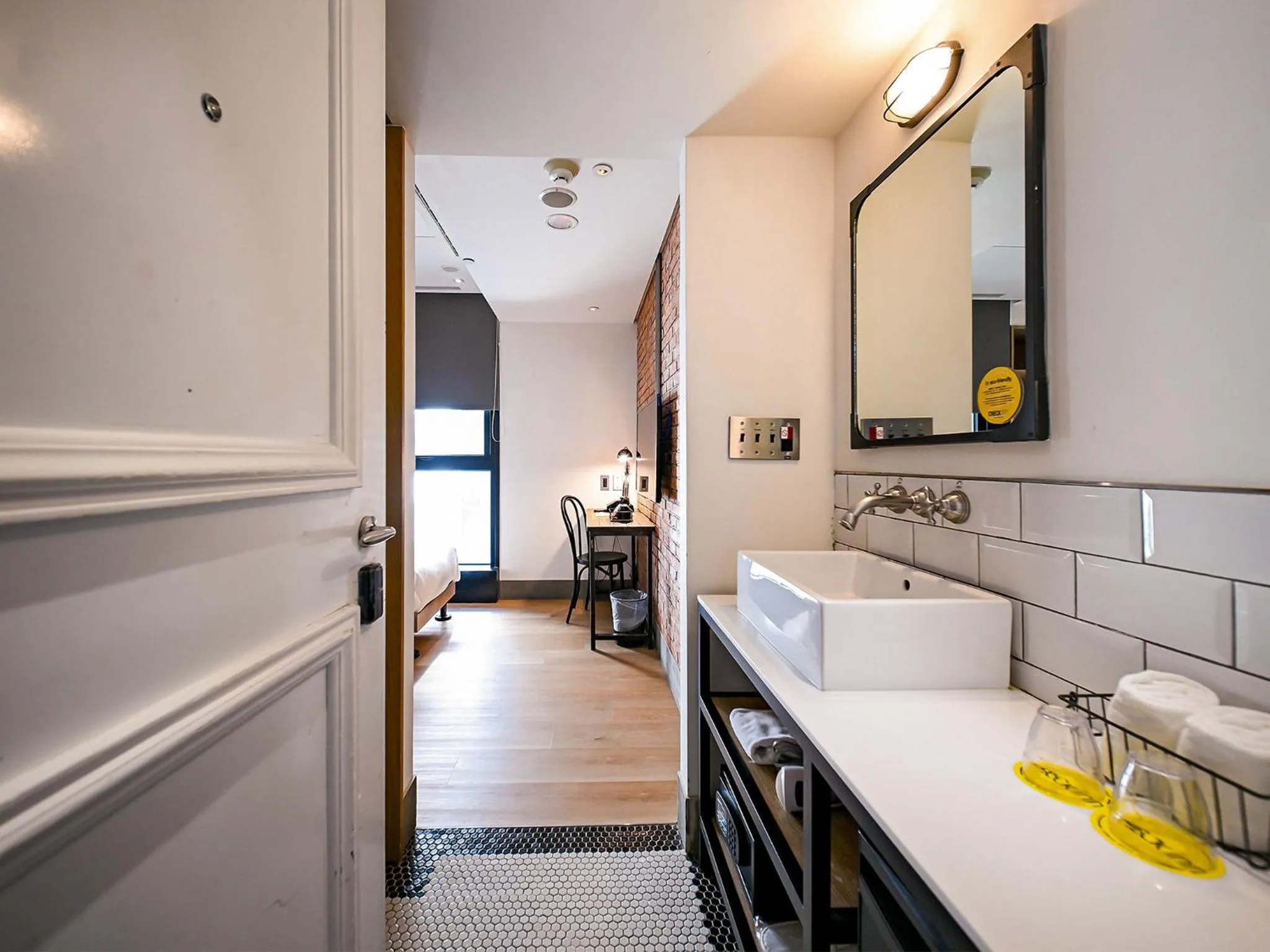 Photo of the whole room in CHECK inn Taipei Songjiang