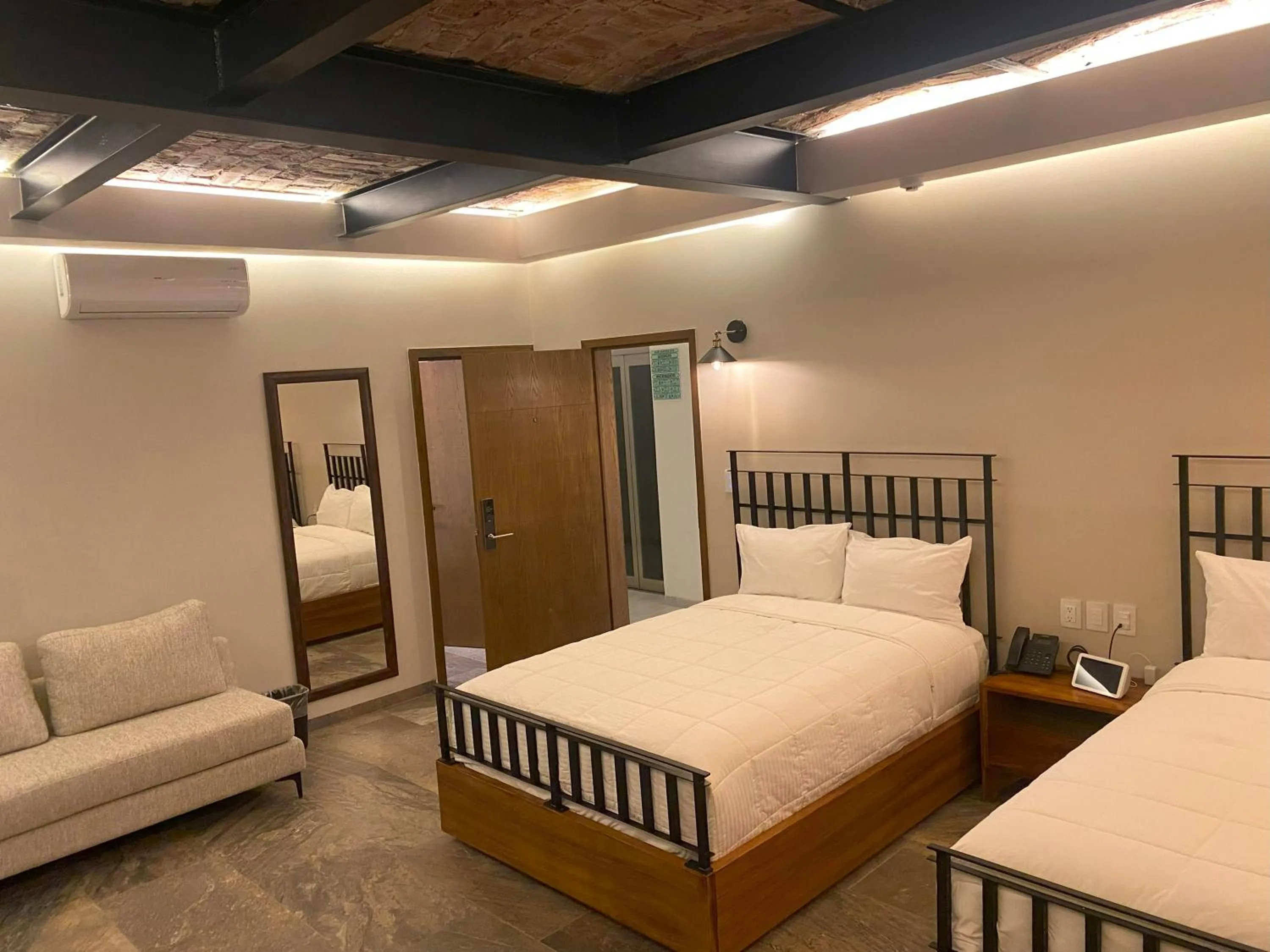 View (from property/room), Bed in Hotel Boutique Divino Sol