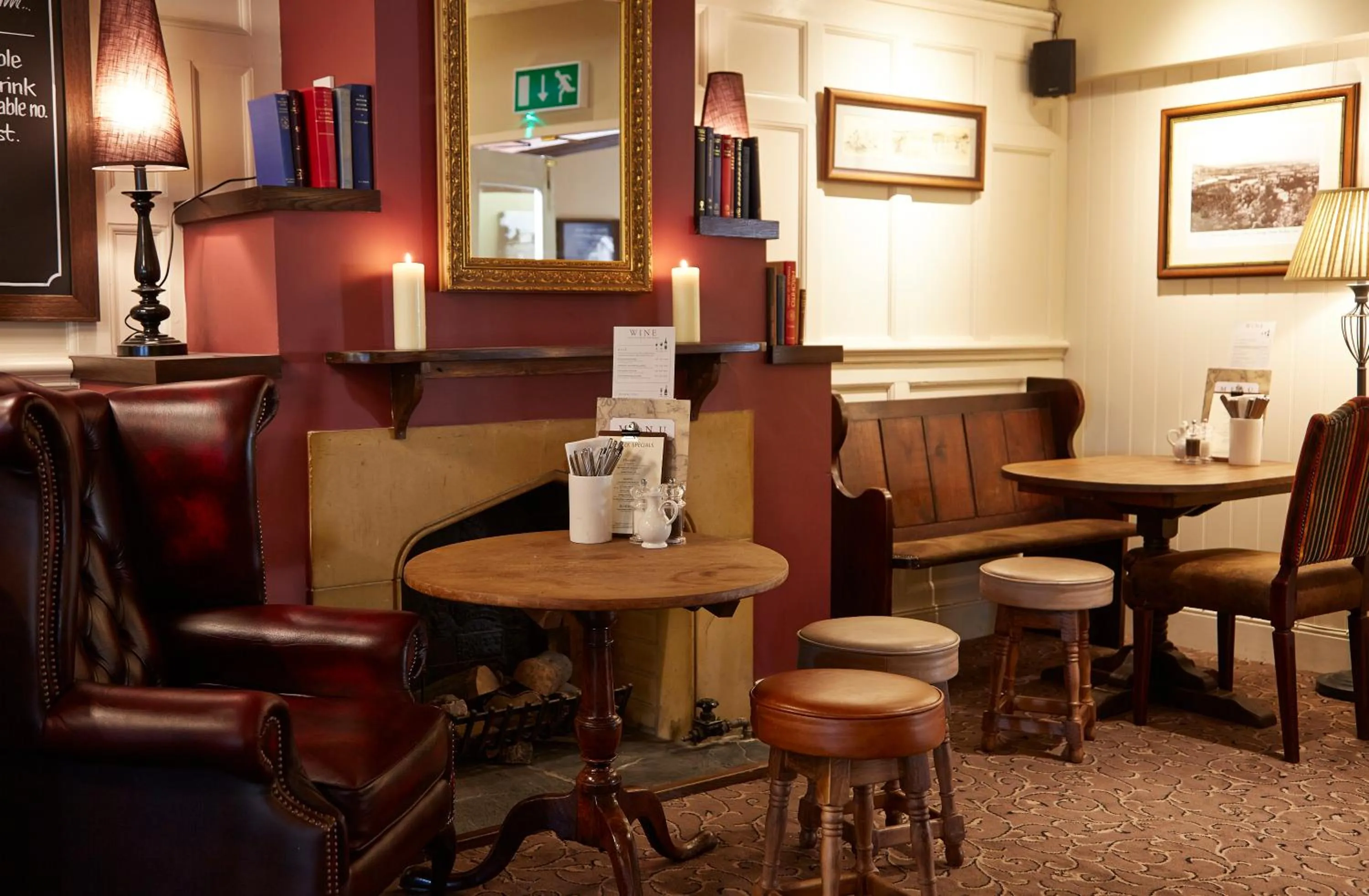 Restaurant/places to eat in Royal George Hotel by Greene King Inns