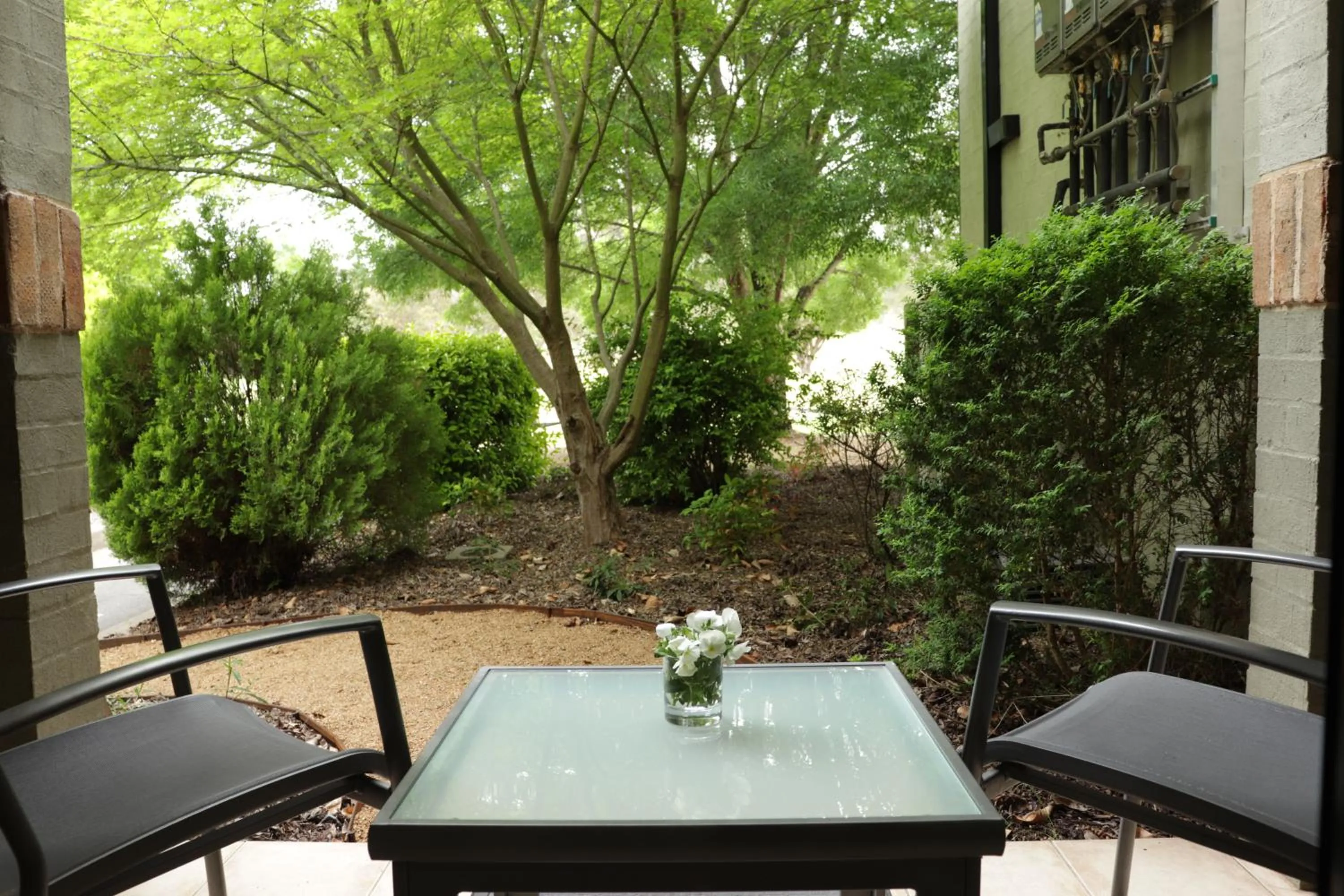 Patio in Cootamundra Heritage Motel & Apartments