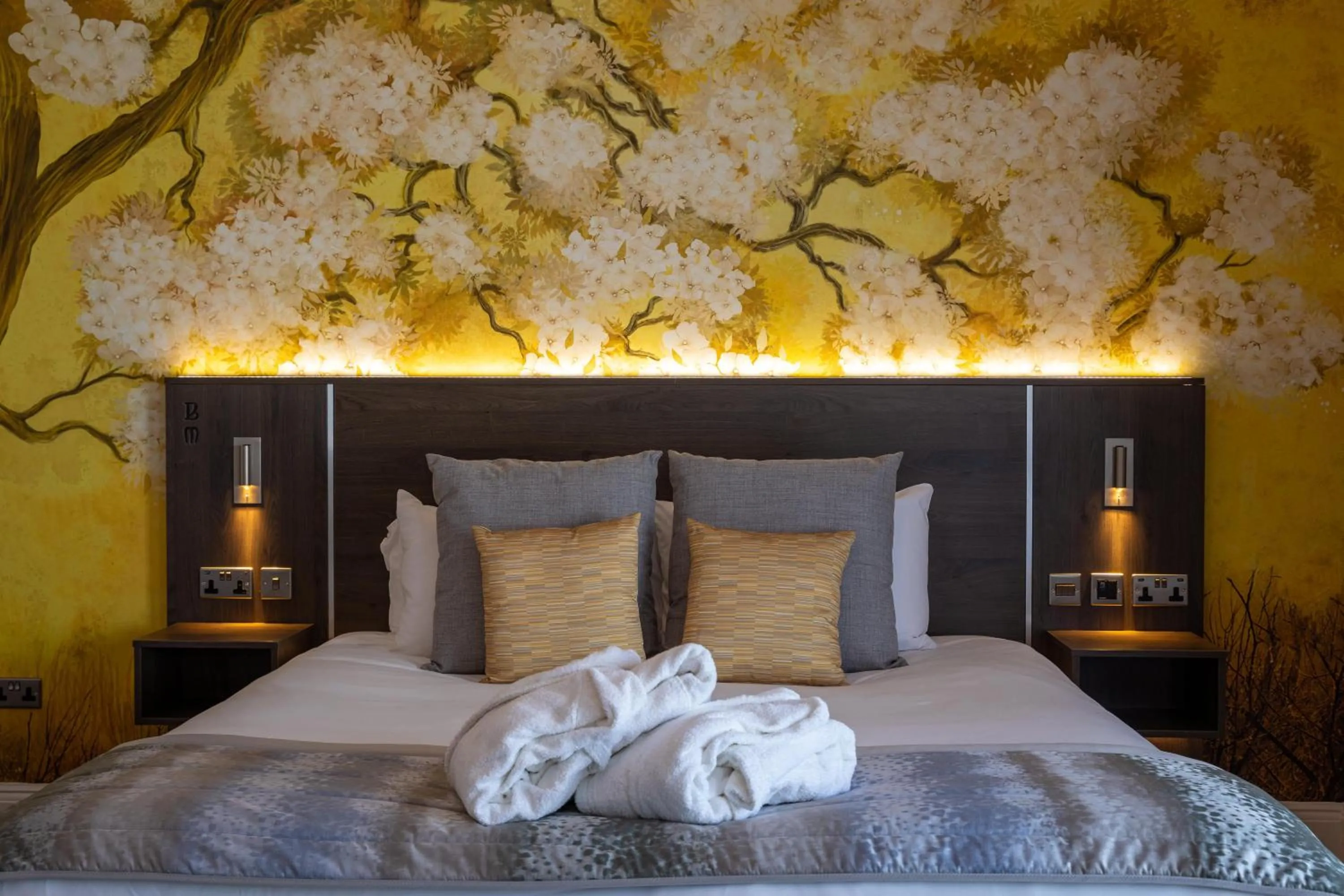 Bed in Barton Manor Hotel & Spa; BW Signature Collection