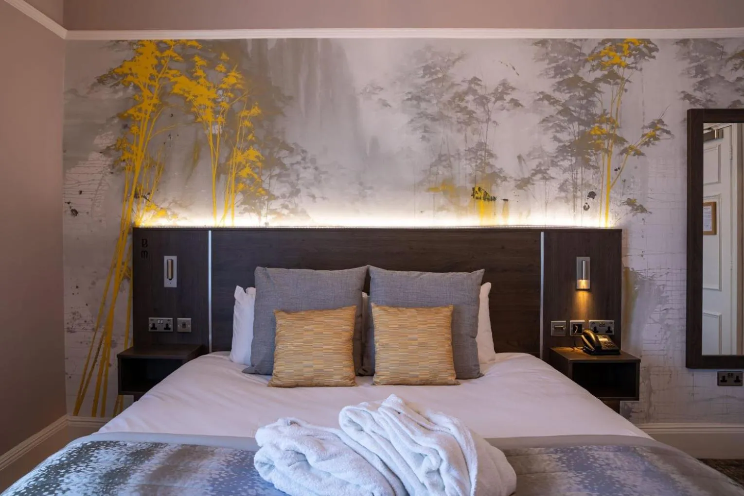 Bed in Barton Manor Hotel & Spa; BW Signature Collection