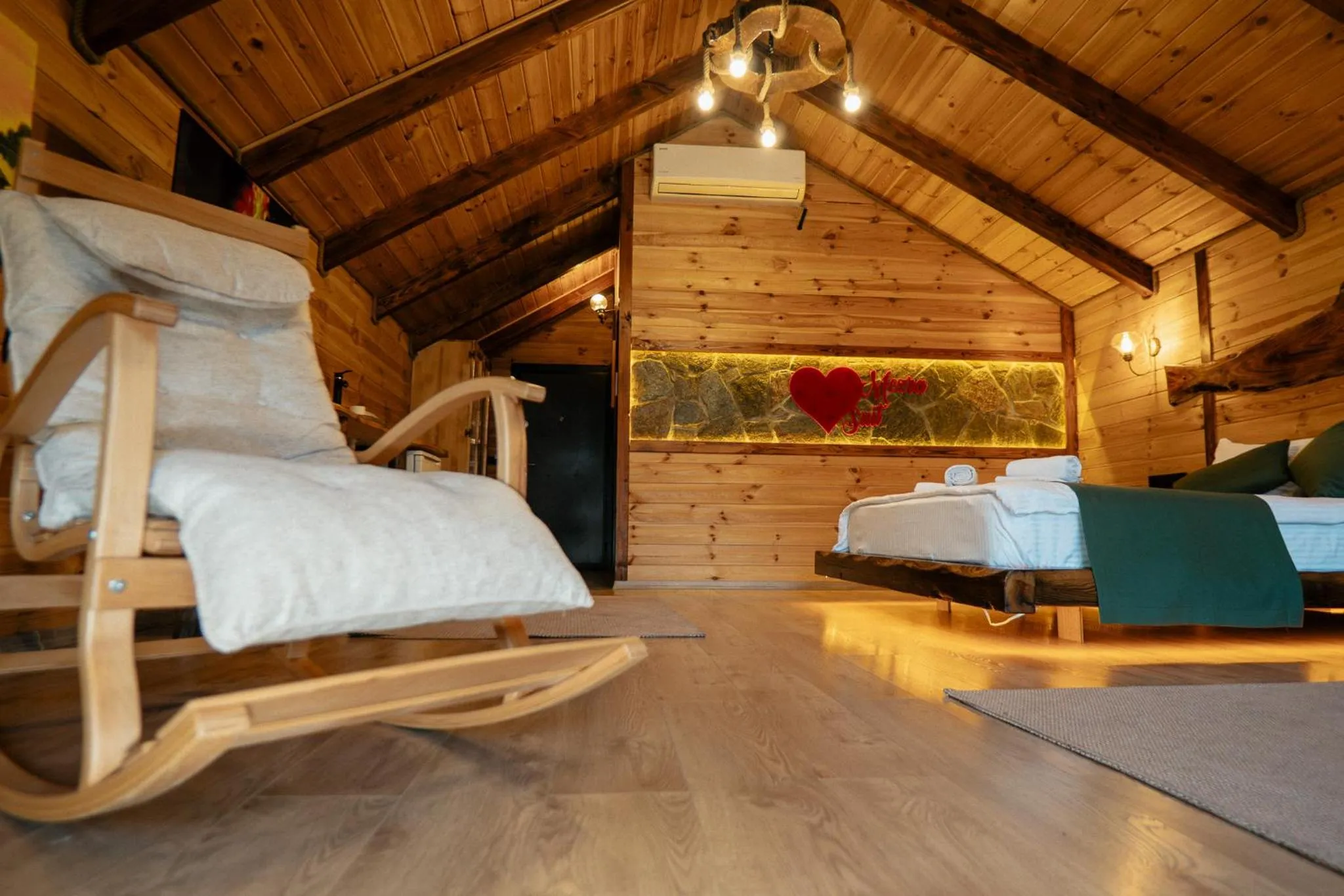 Seating area in Mezrasuit Bungalov