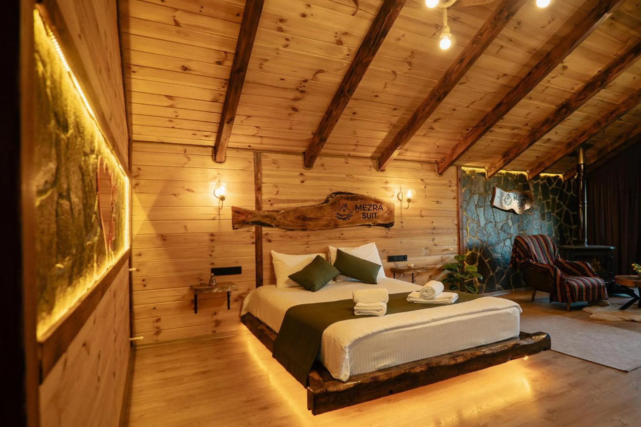 Bedroom, Bed in Mezrasuit Bungalov