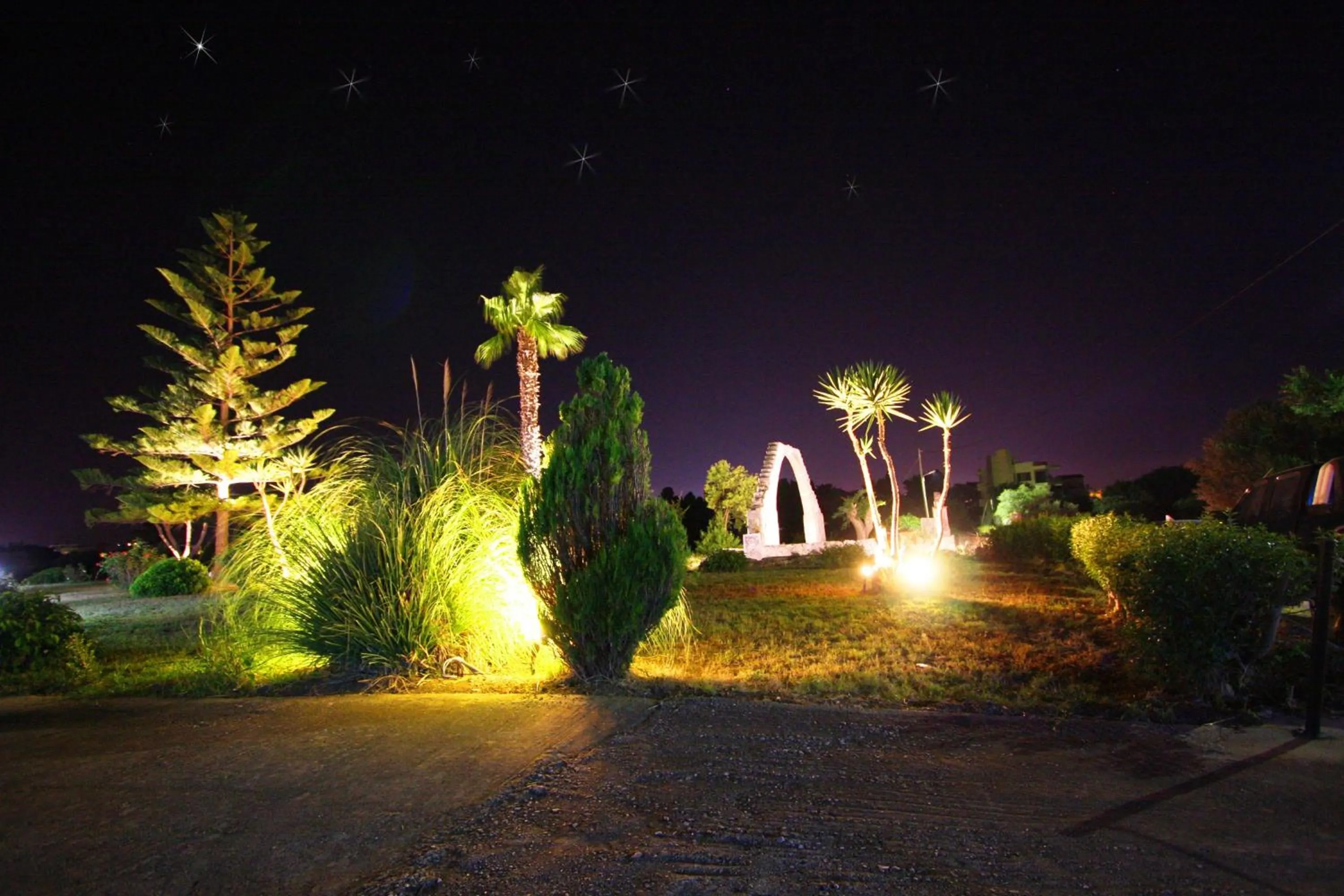 Garden in Eftihia Apartments