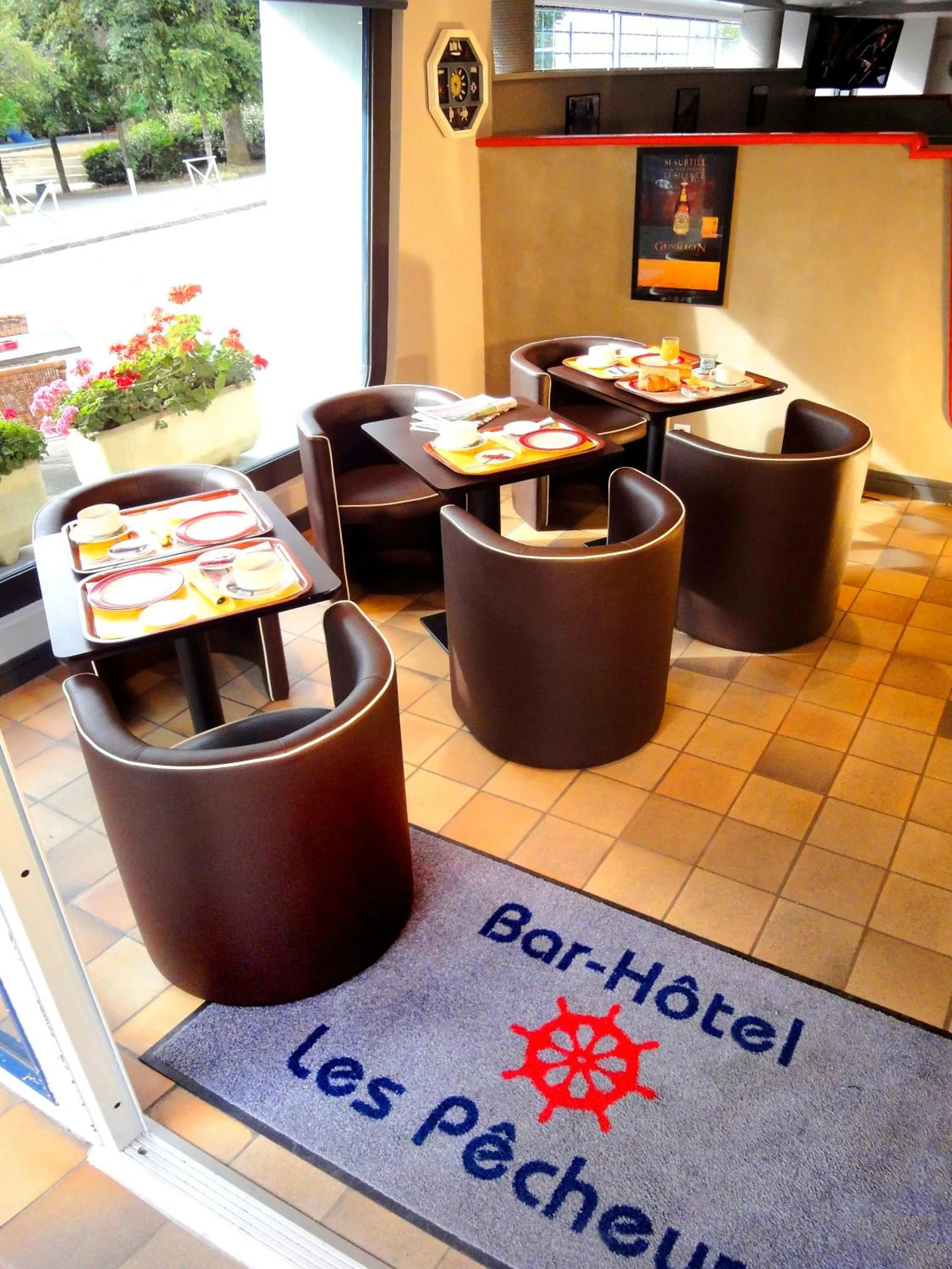 Restaurant/places to eat in Hotel les Pecheurs