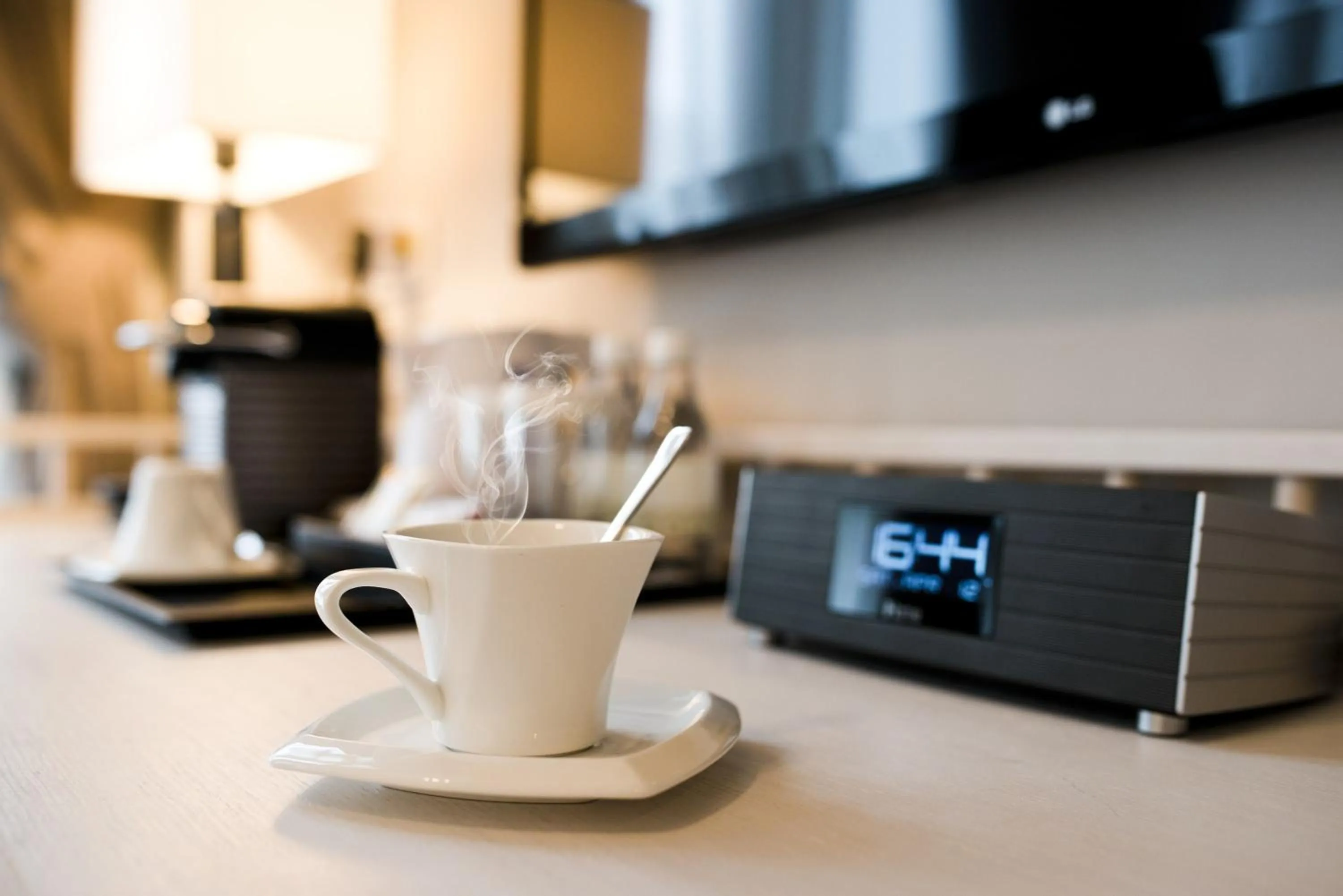 Coffee/tea facilities in Hotel NuVe Heritage