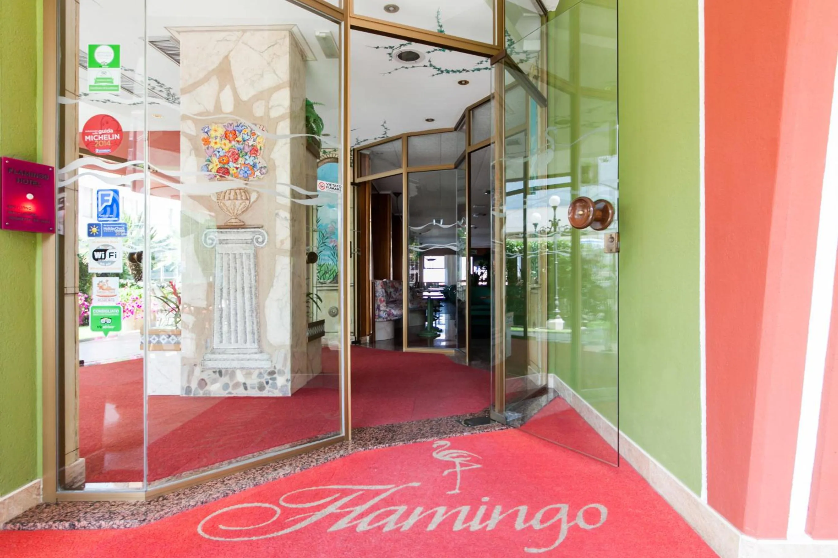 Facade/entrance in Hotel Flamingo