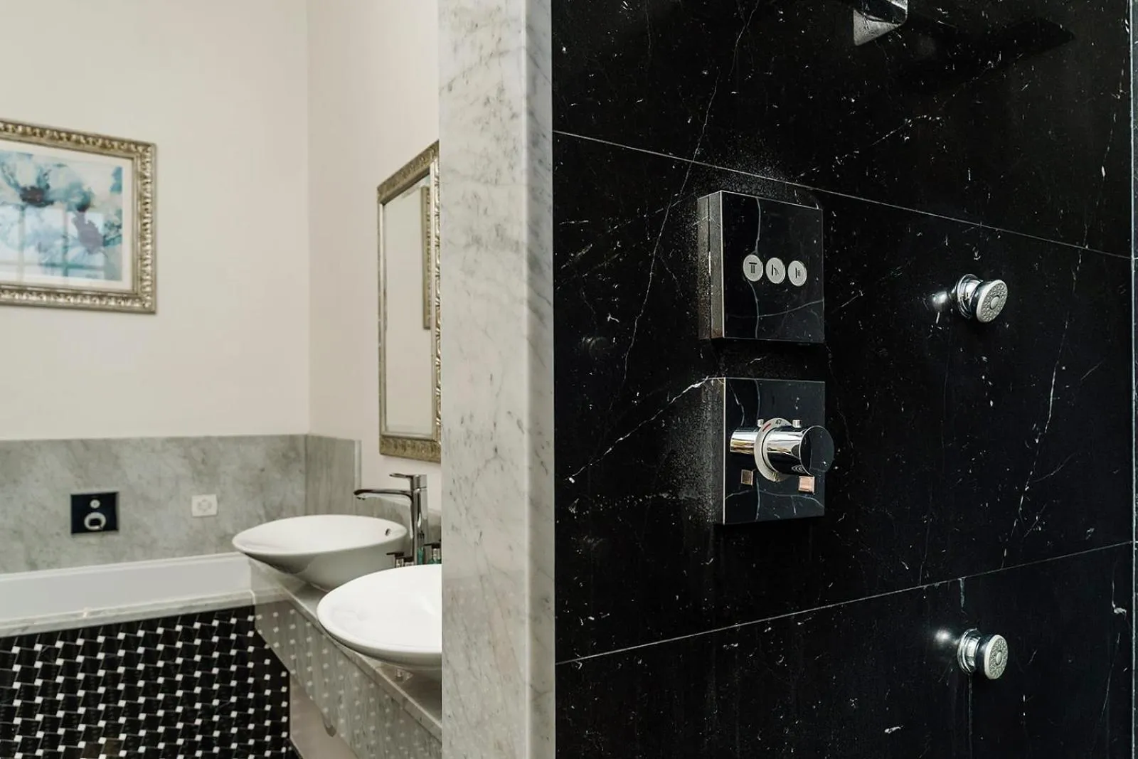 Bathroom in Lainston House