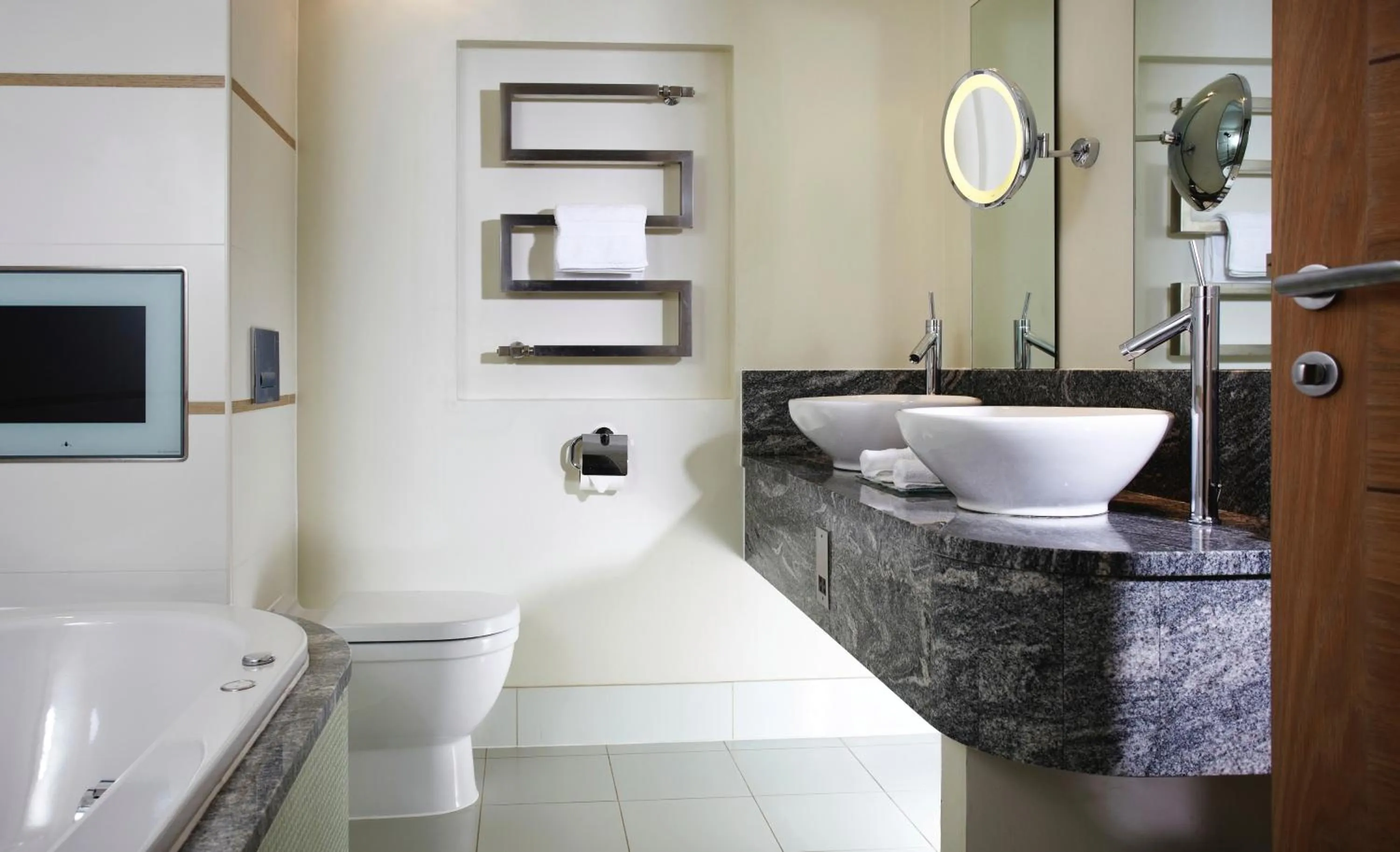 Bathroom in Lainston House