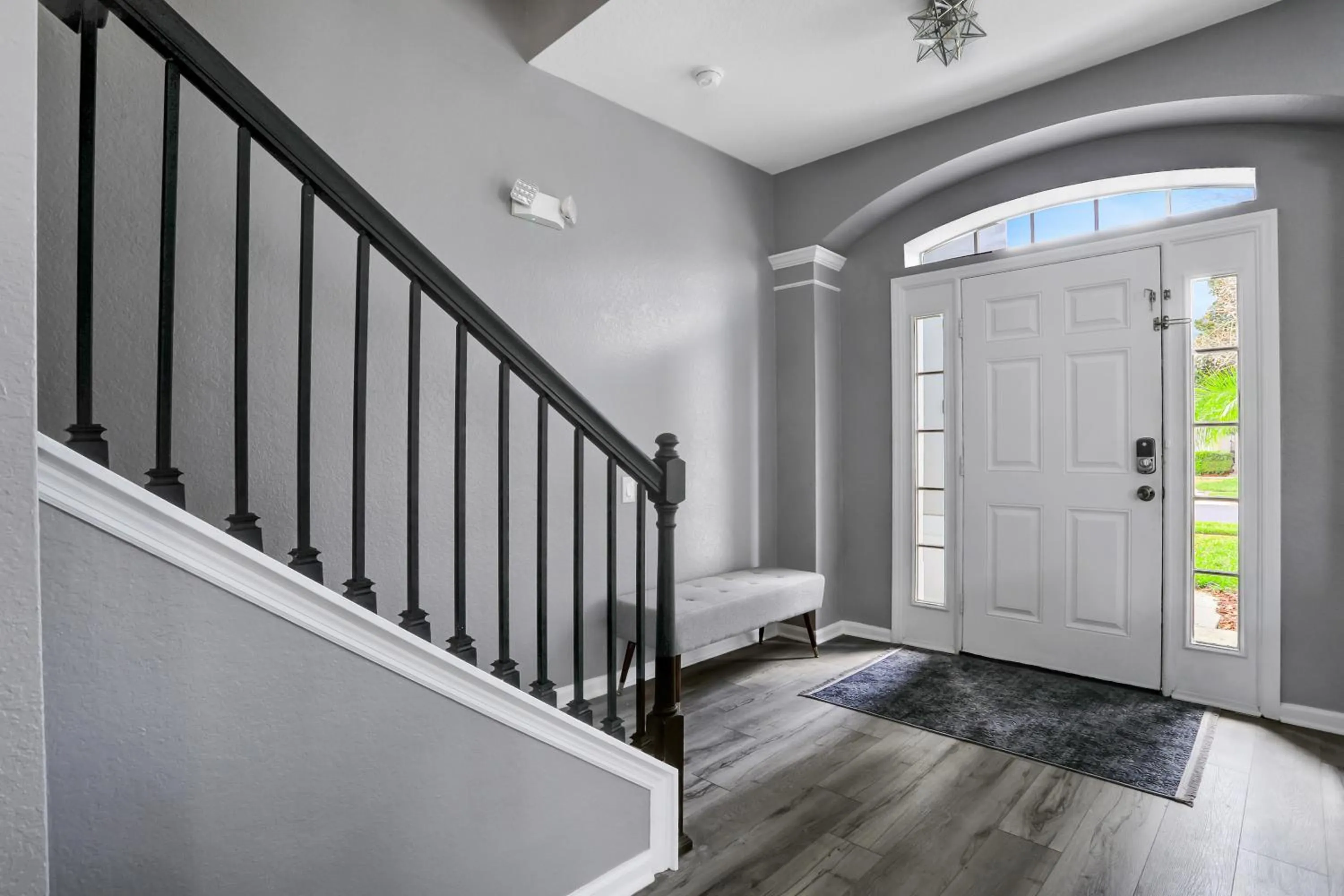 Bed in Themed Luxury 6BR Getaway with Resort Amenities